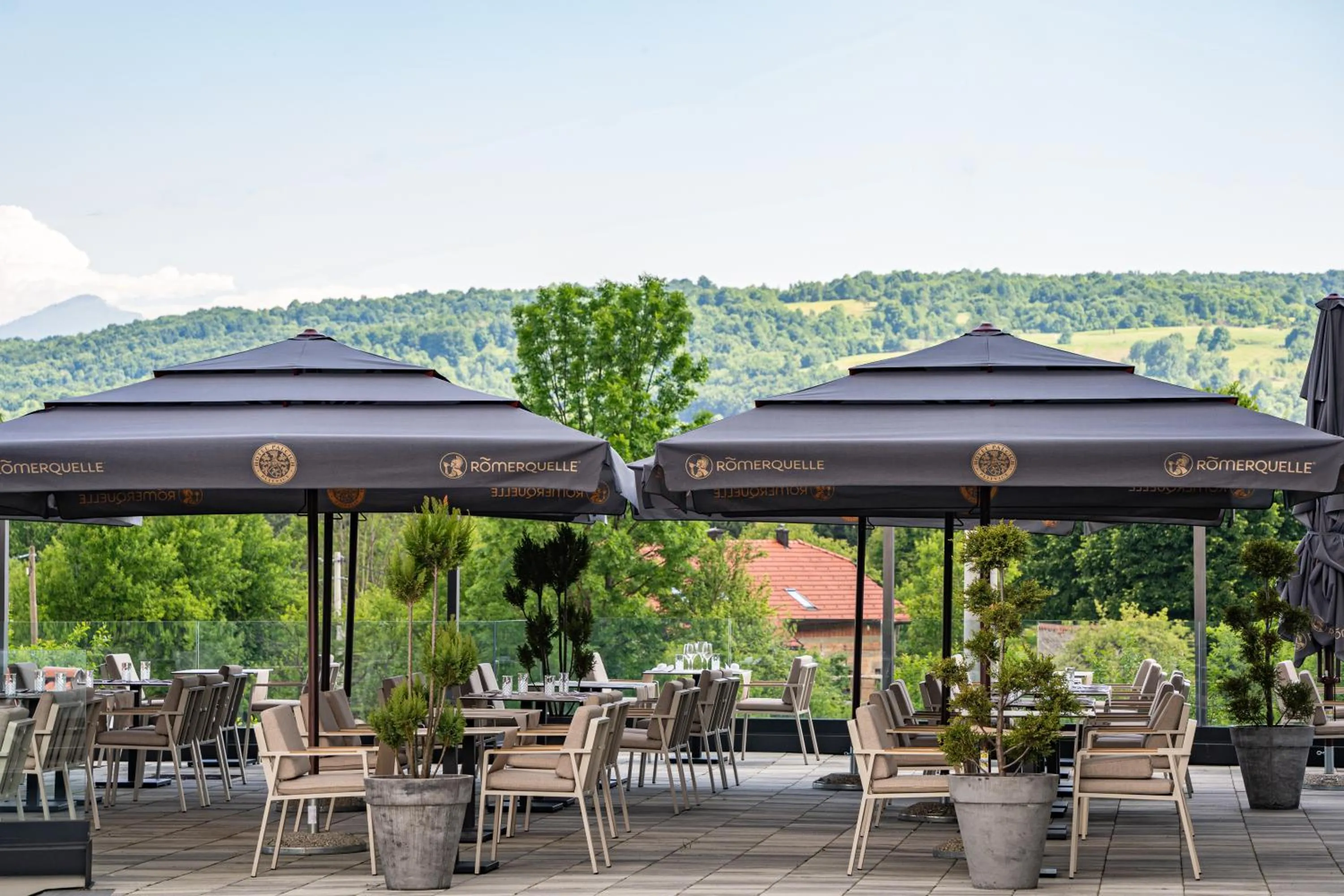 Patio in Hotel Palcich Plitvice