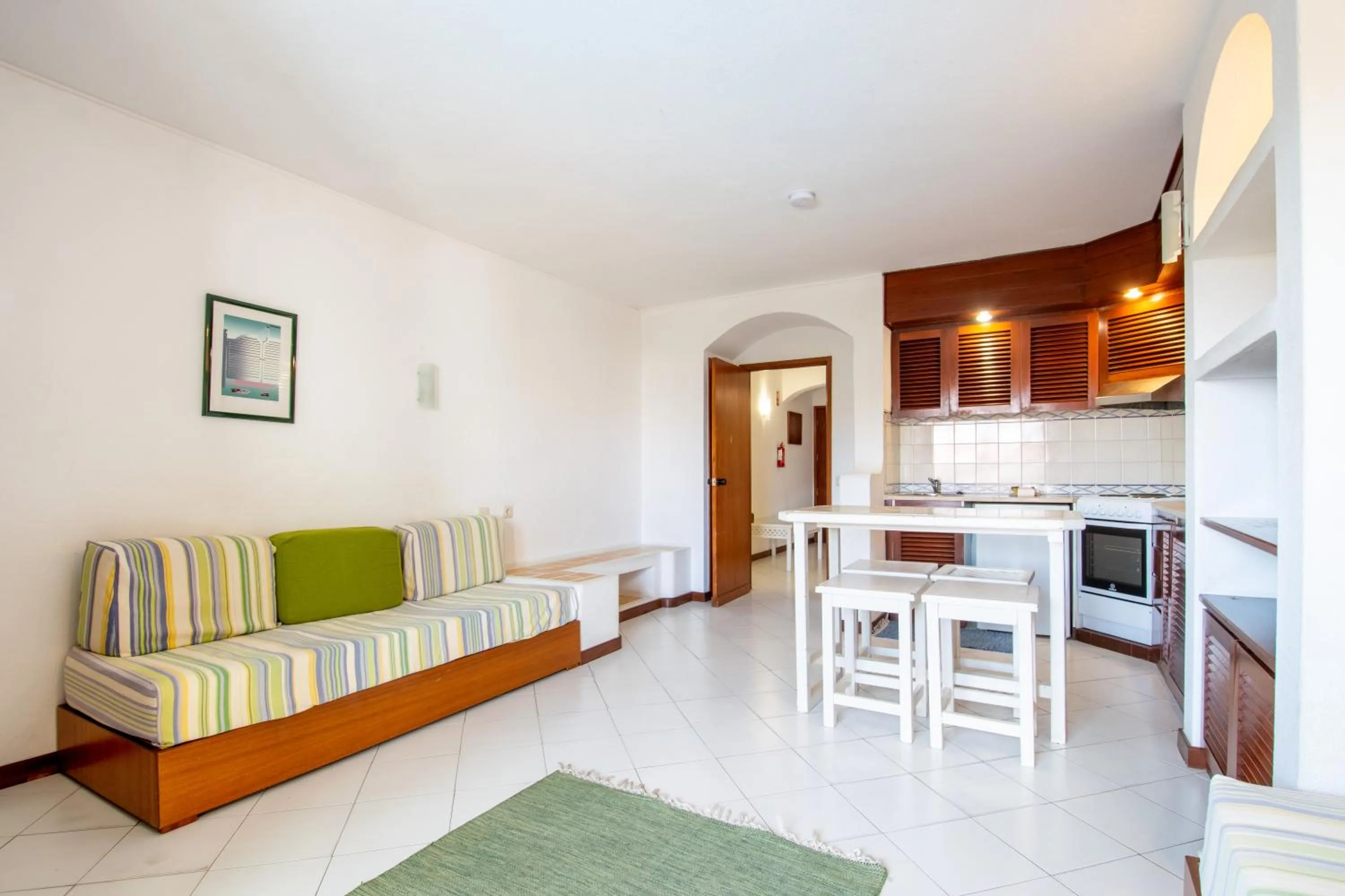 Living room in Bellavista Avenida By BeGuest