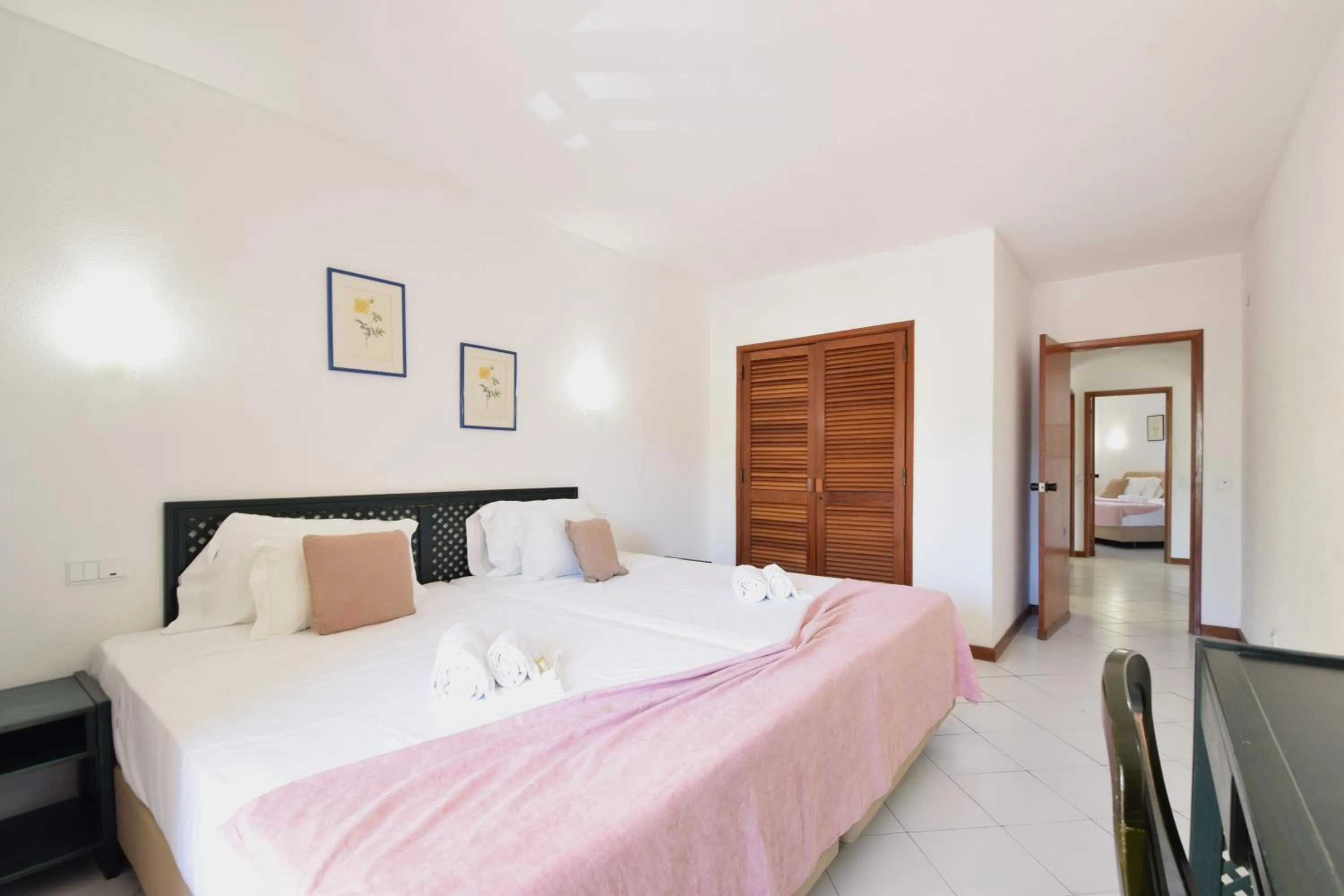 Bed in Bellavista Avenida By BeGuest