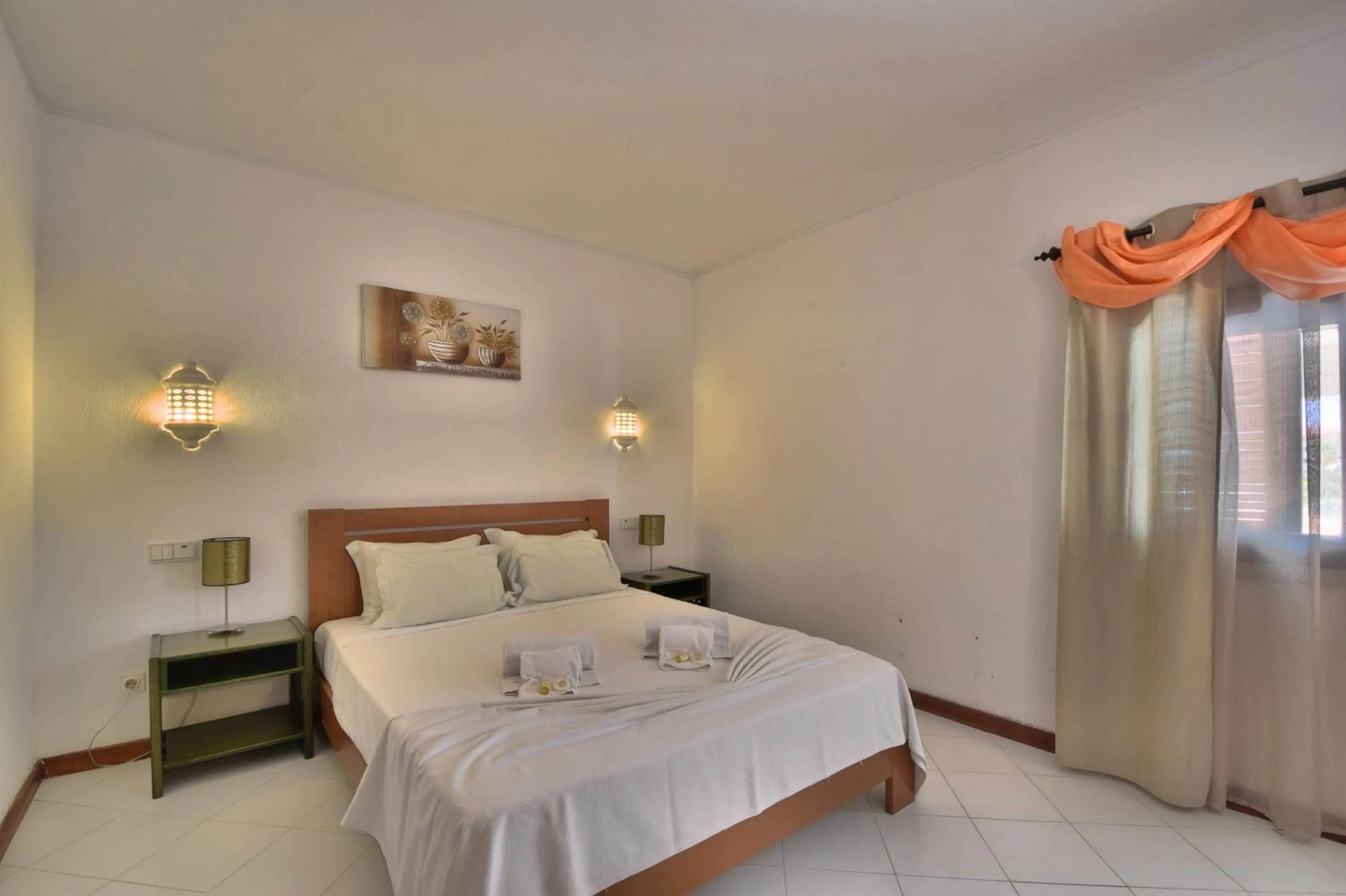 Bed in Bellavista Avenida By BeGuest