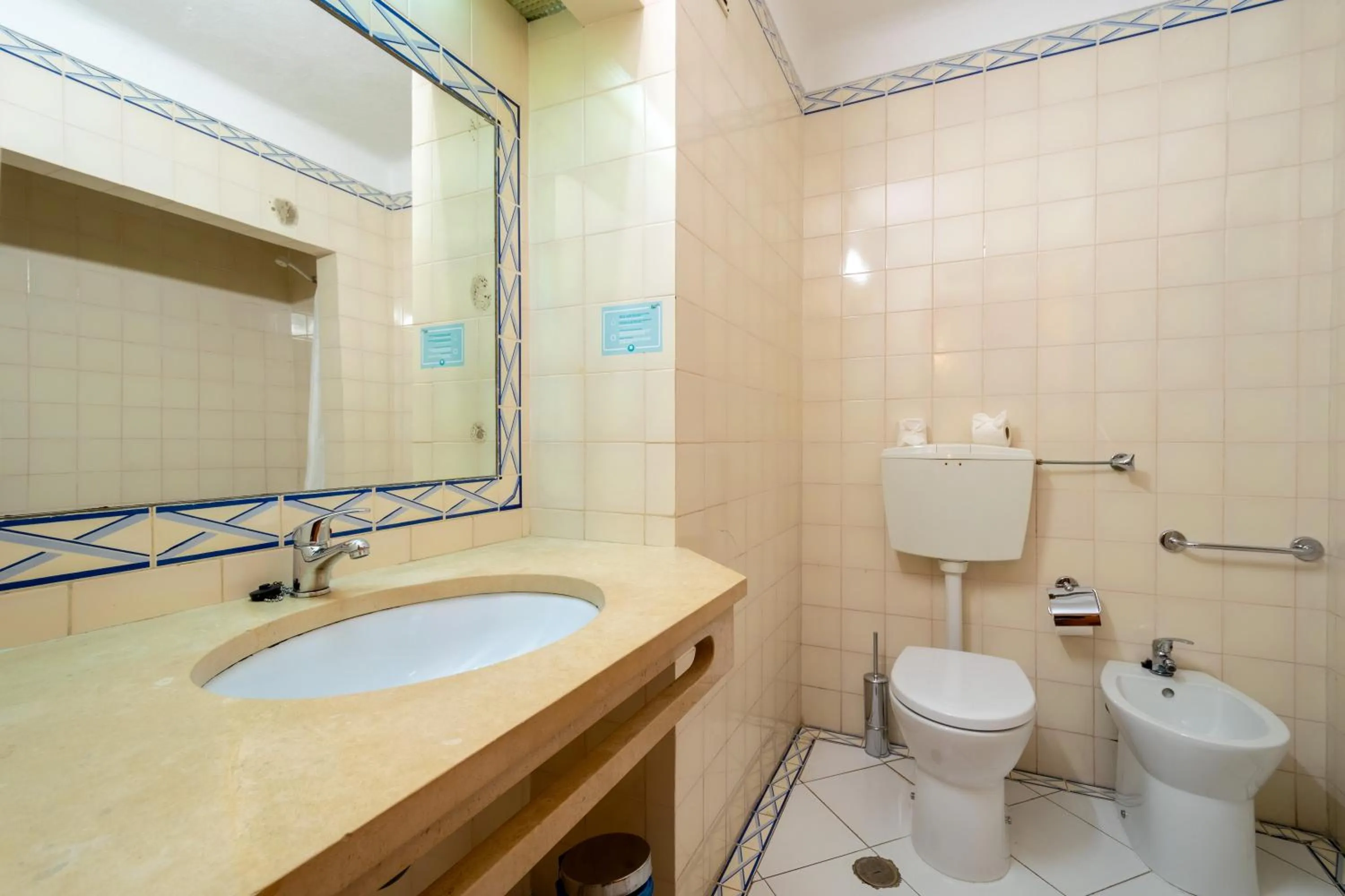 Bathroom in Bellavista Avenida By BeGuest