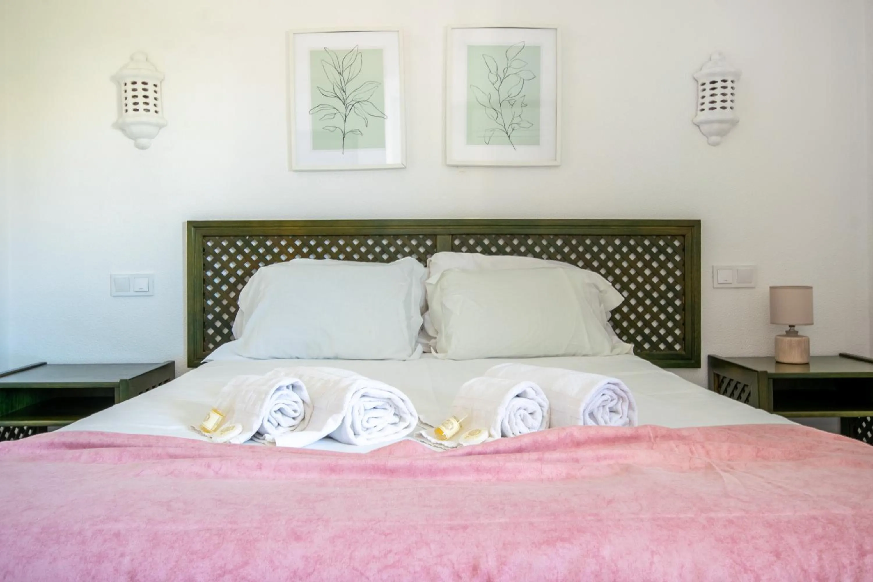 Bed in Bellavista Avenida By BeGuest