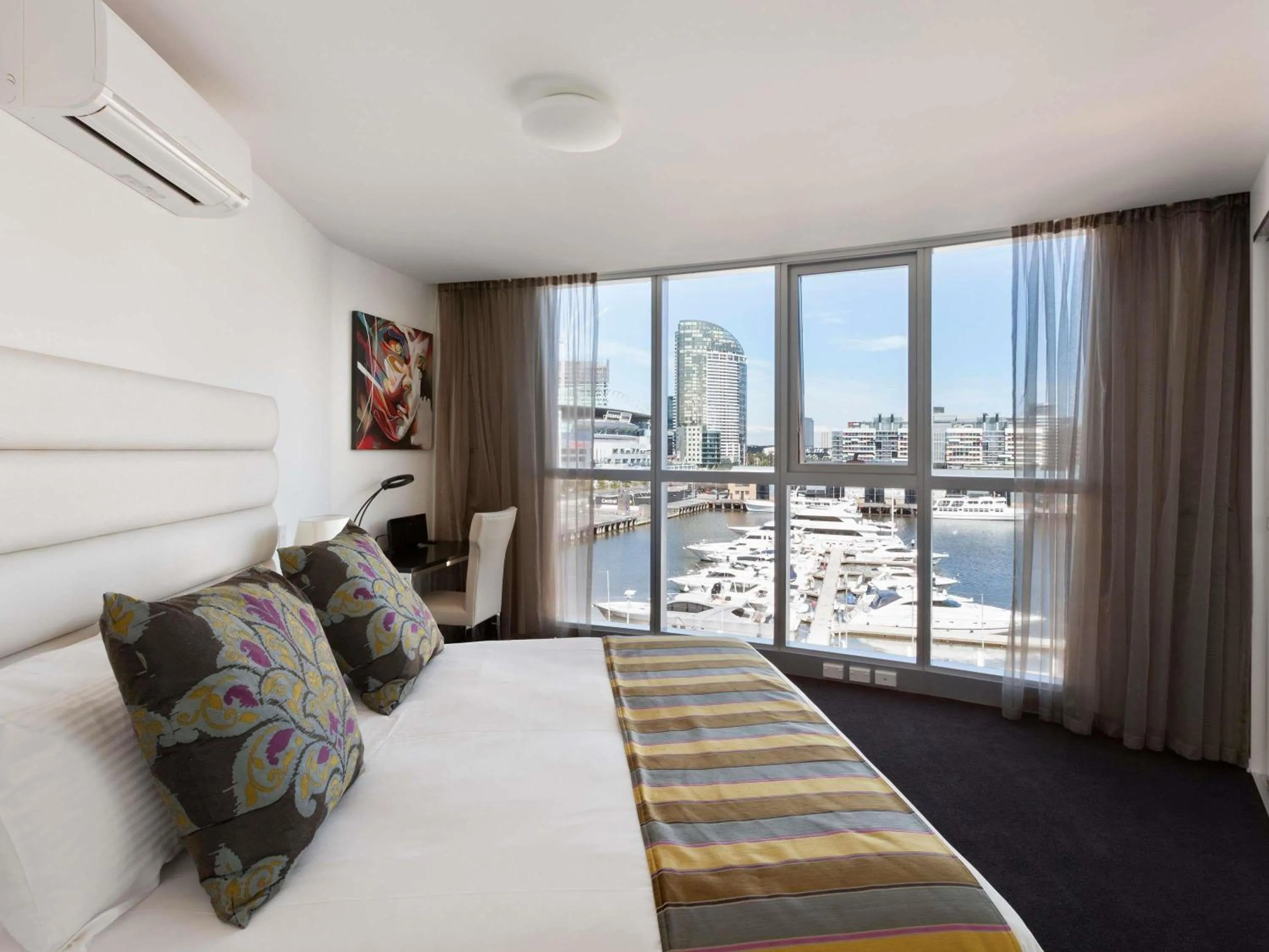 Bedroom, Bed in The Sebel Melbourne Docklands Hotel