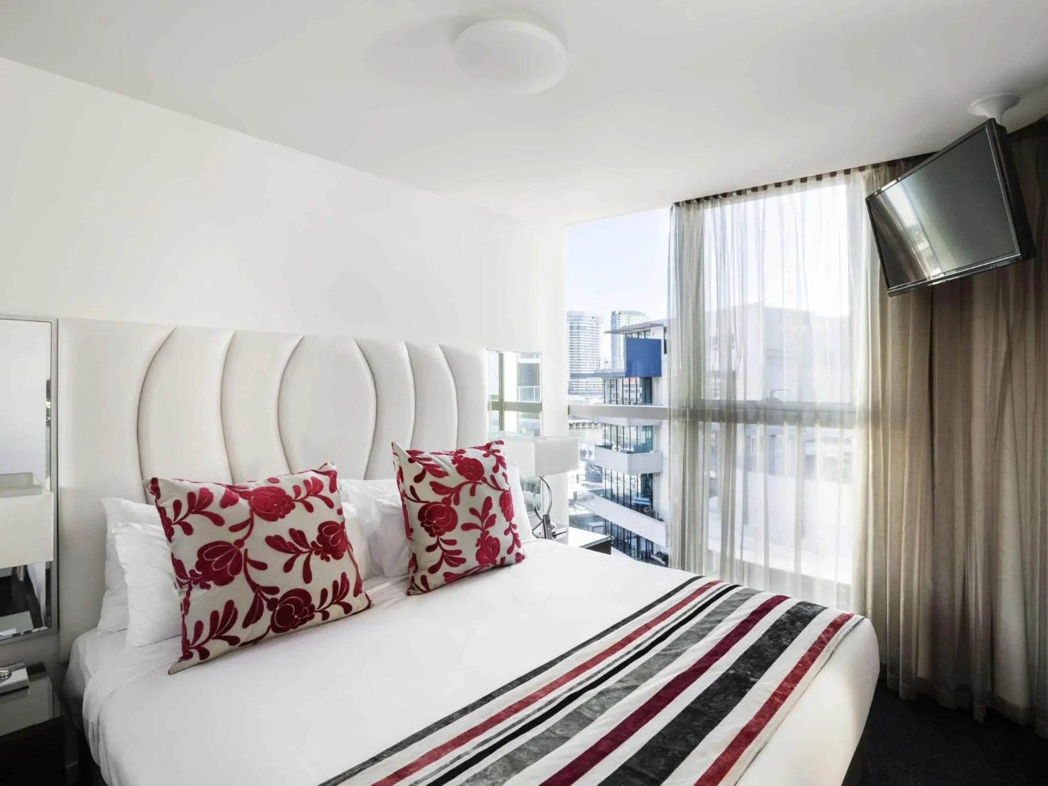 Bedroom, Bed in The Sebel Melbourne Docklands Hotel
