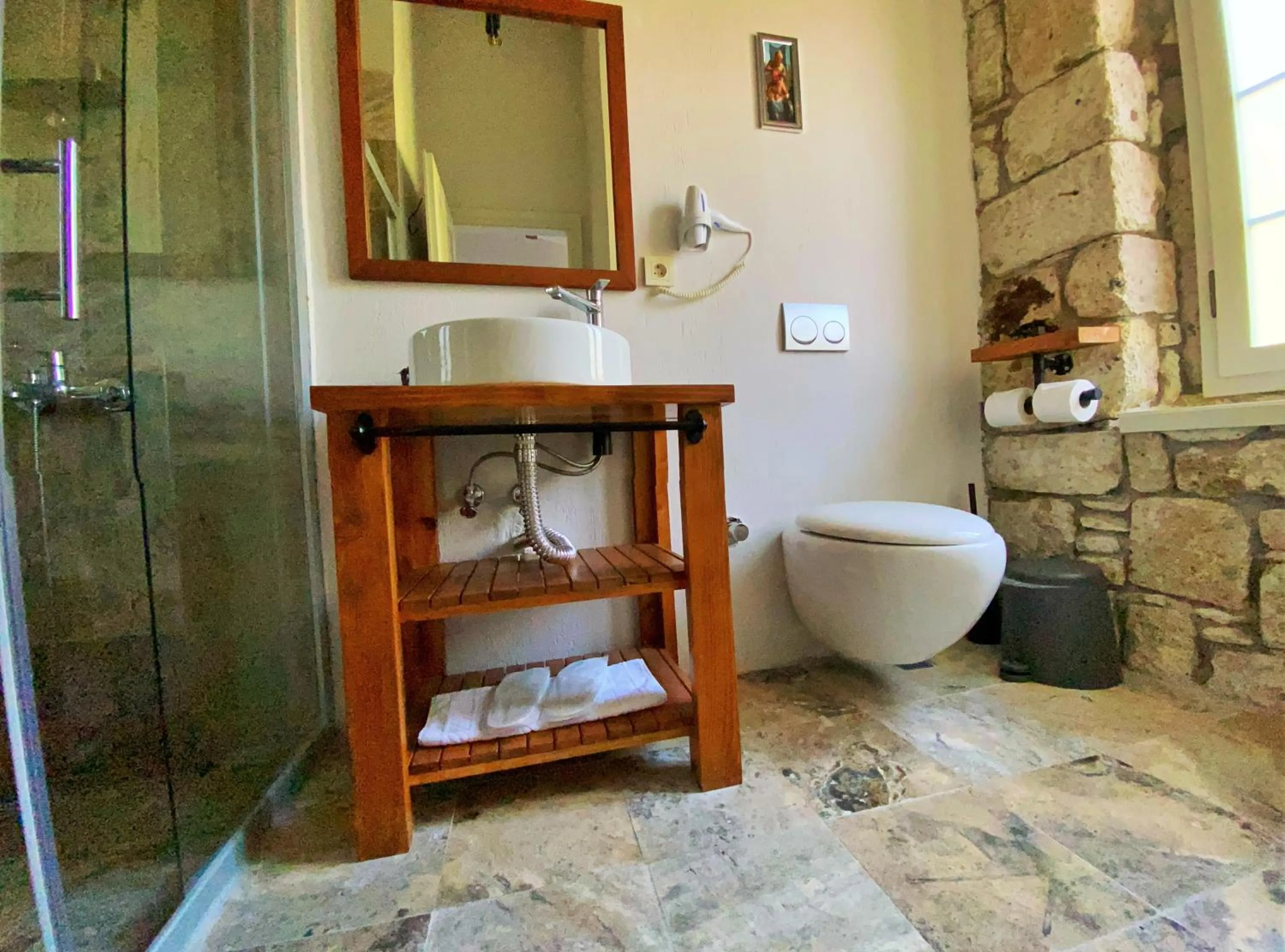 Shower in Oberj d'Azur Alaçatı