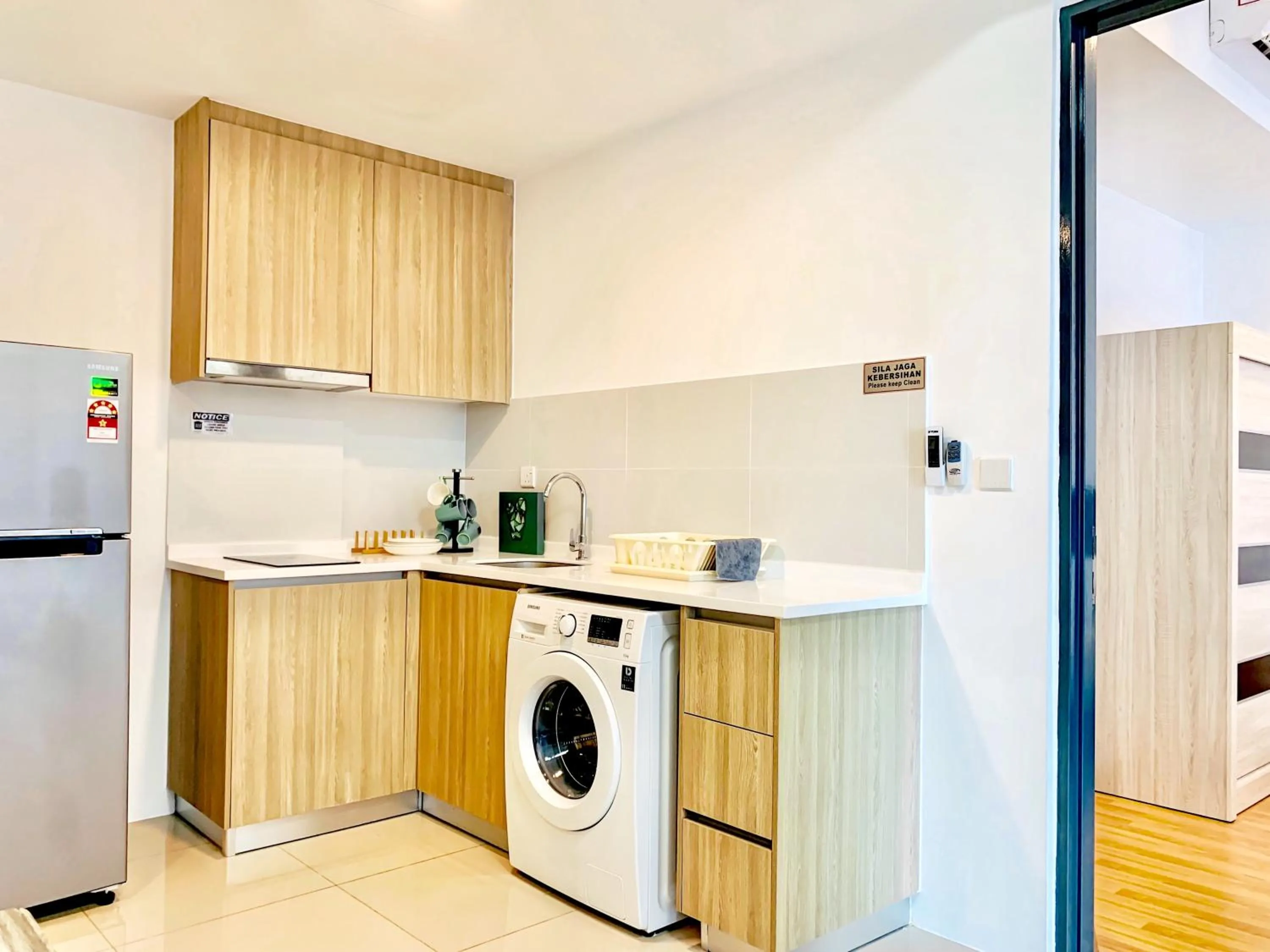 Kitchen or kitchenette in Georgetown Tropicana 218 Apartment