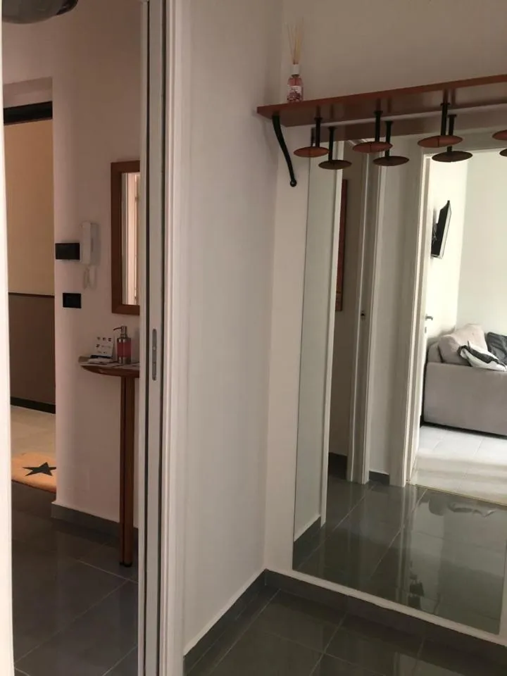 Facade/entrance in Altrentatre