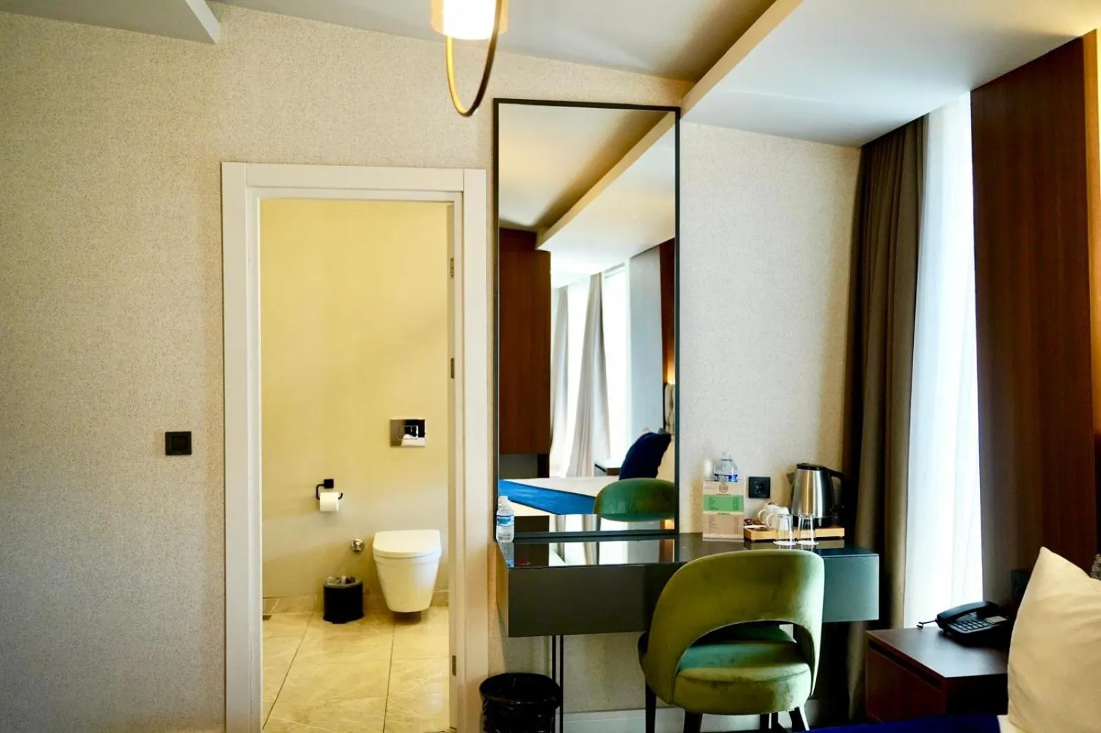 Bedroom in Union Hotel Port