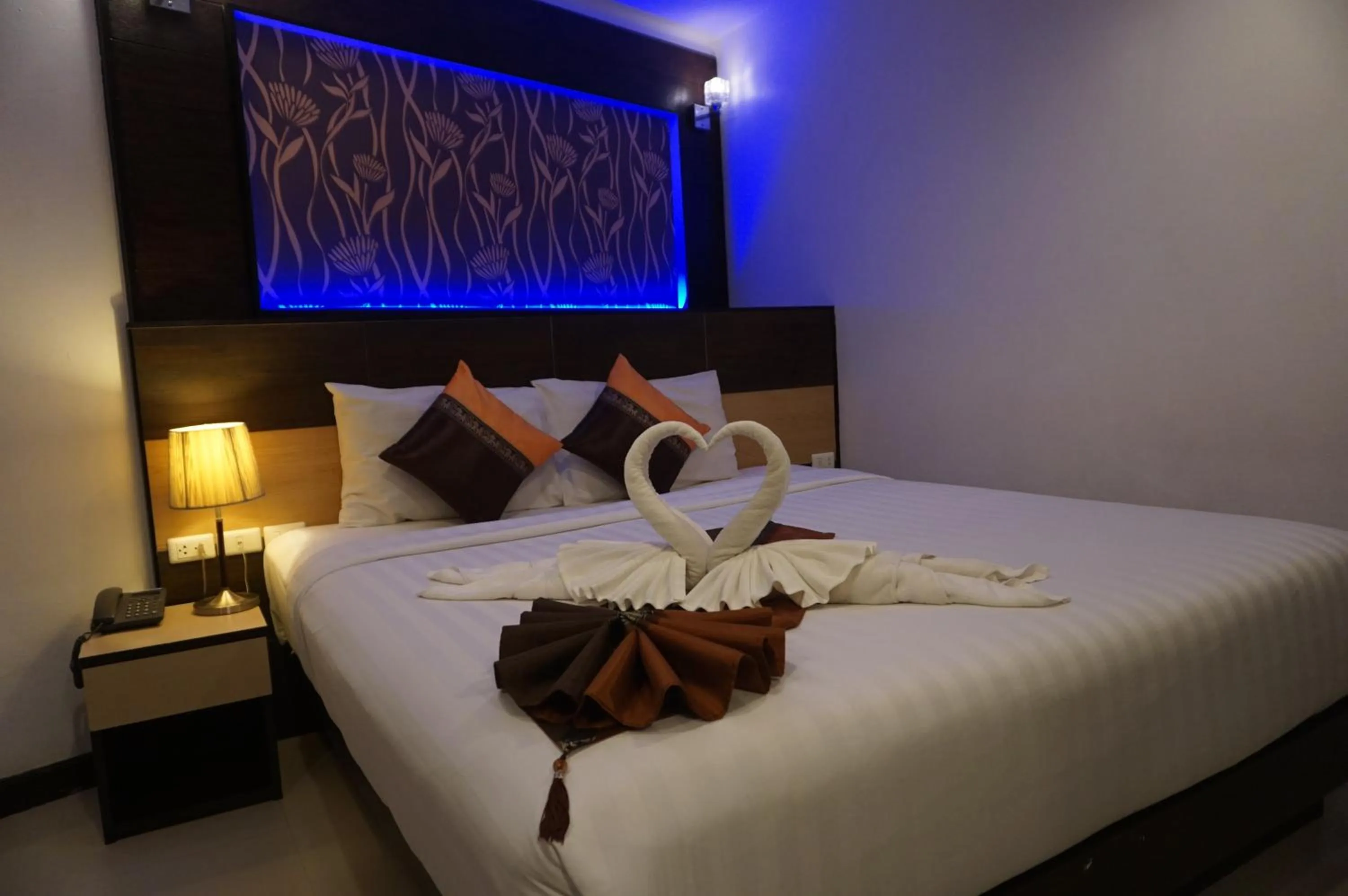 Photo of the whole room, Bed in Patong Mansion - SHA Certified