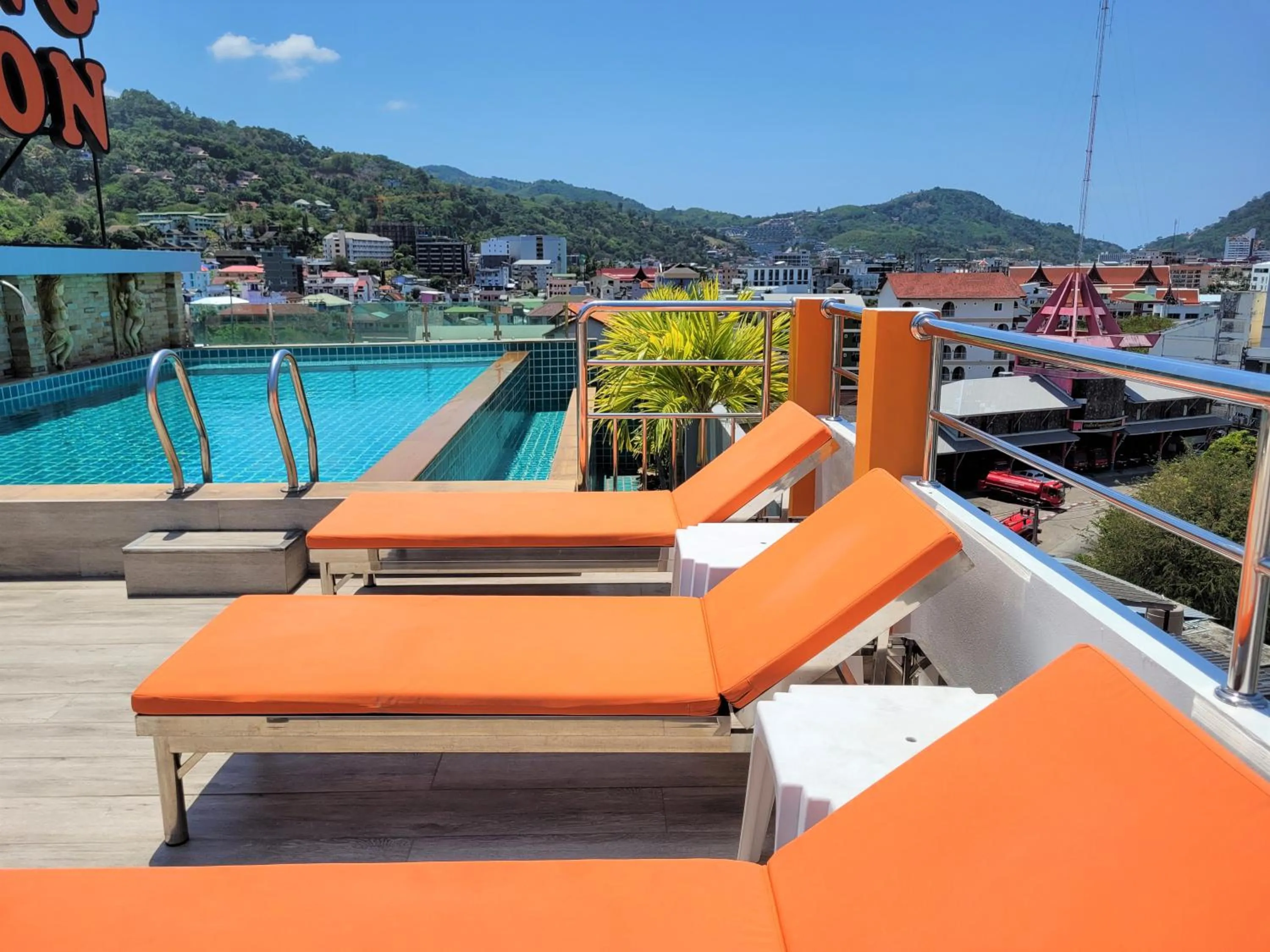 Swimming pool in Patong Mansion - SHA Certified