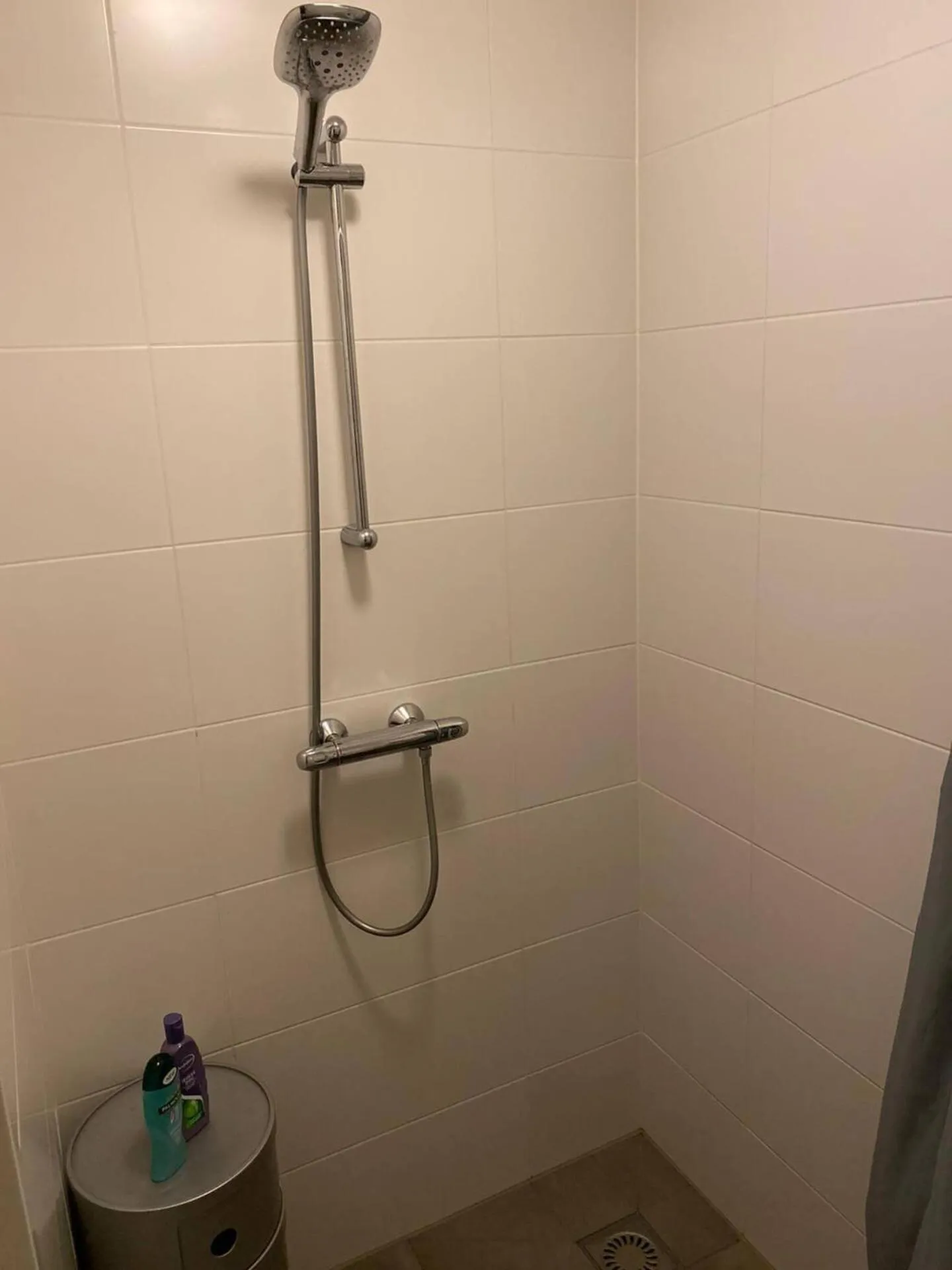 Shower in B&B by the C