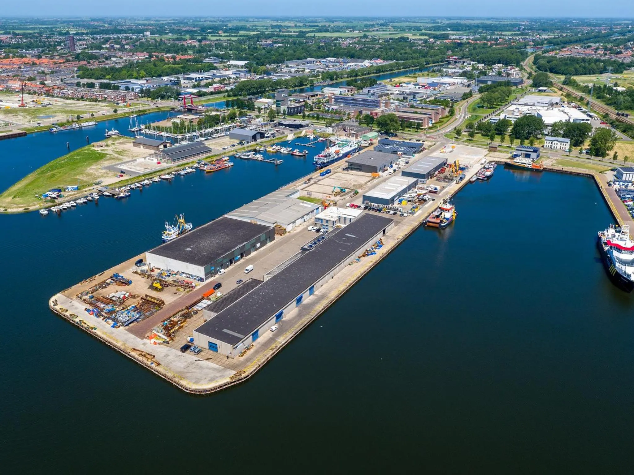 Bird's eye view in B&B by the C