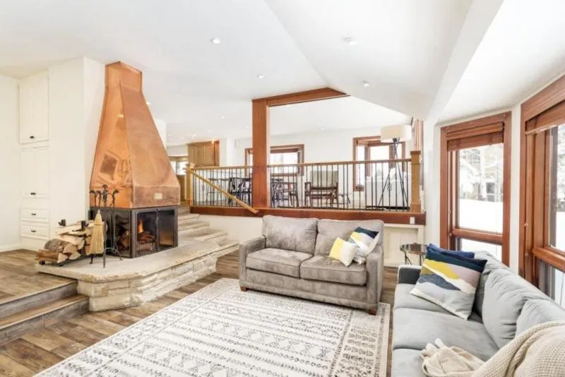 Property building in Snowmass Woodrun V 2 Bedroom Ski In, Ski Out Mountain Residence In The Heart Of Snowmass Village