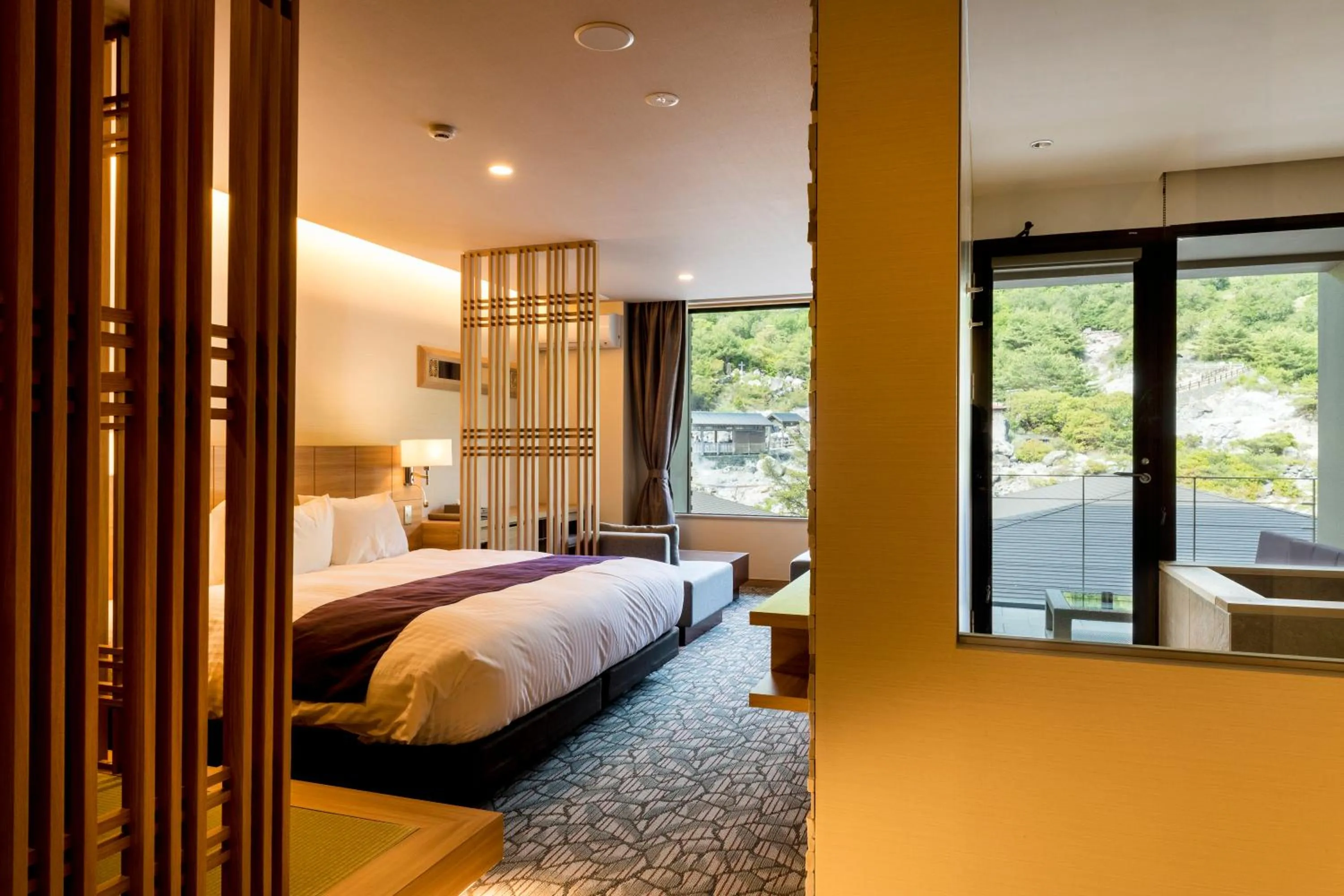 Photo of the whole room, Bed in Unzen Kyushu Hotel