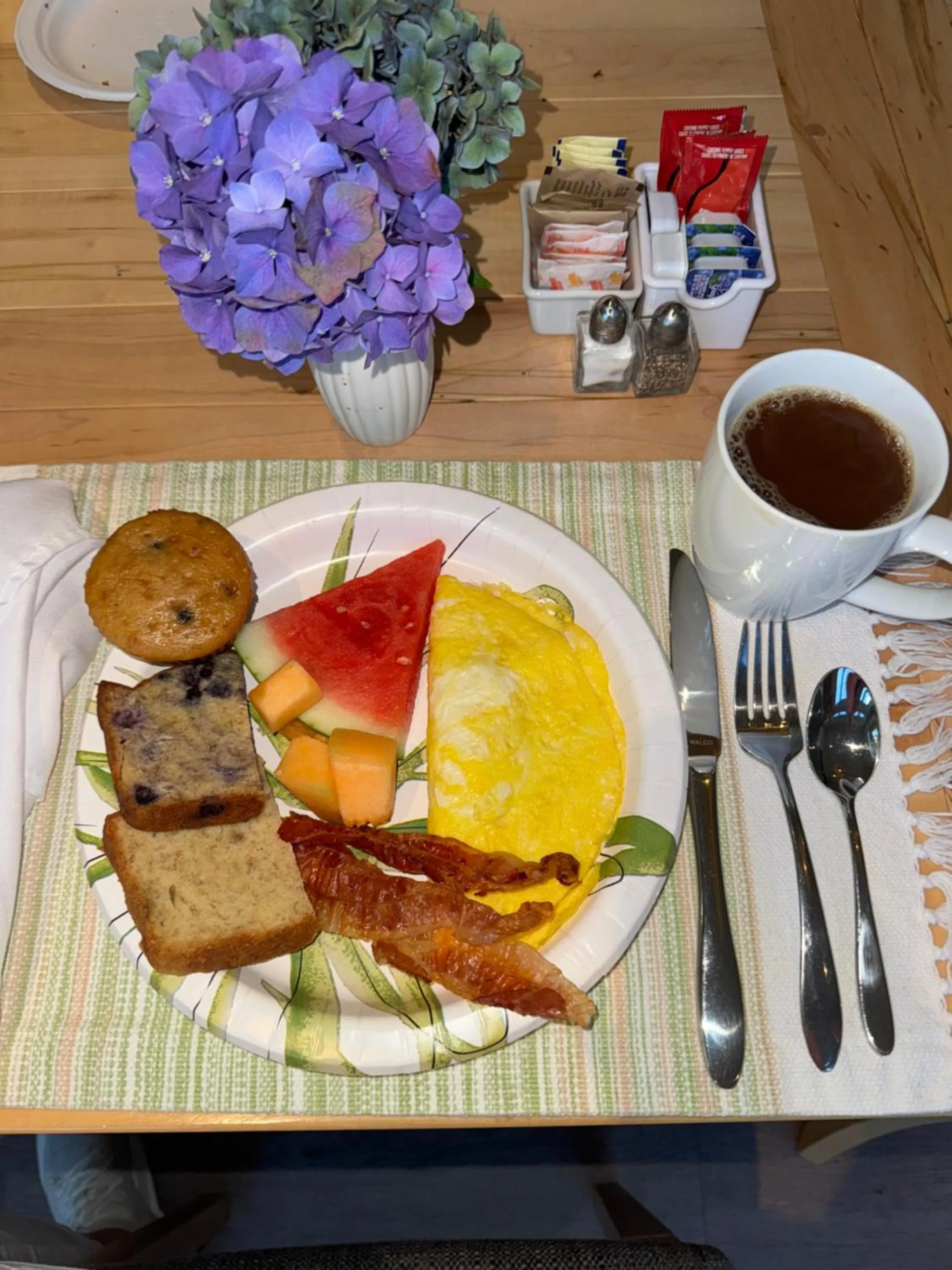 Breakfast in Grasshopper Inn