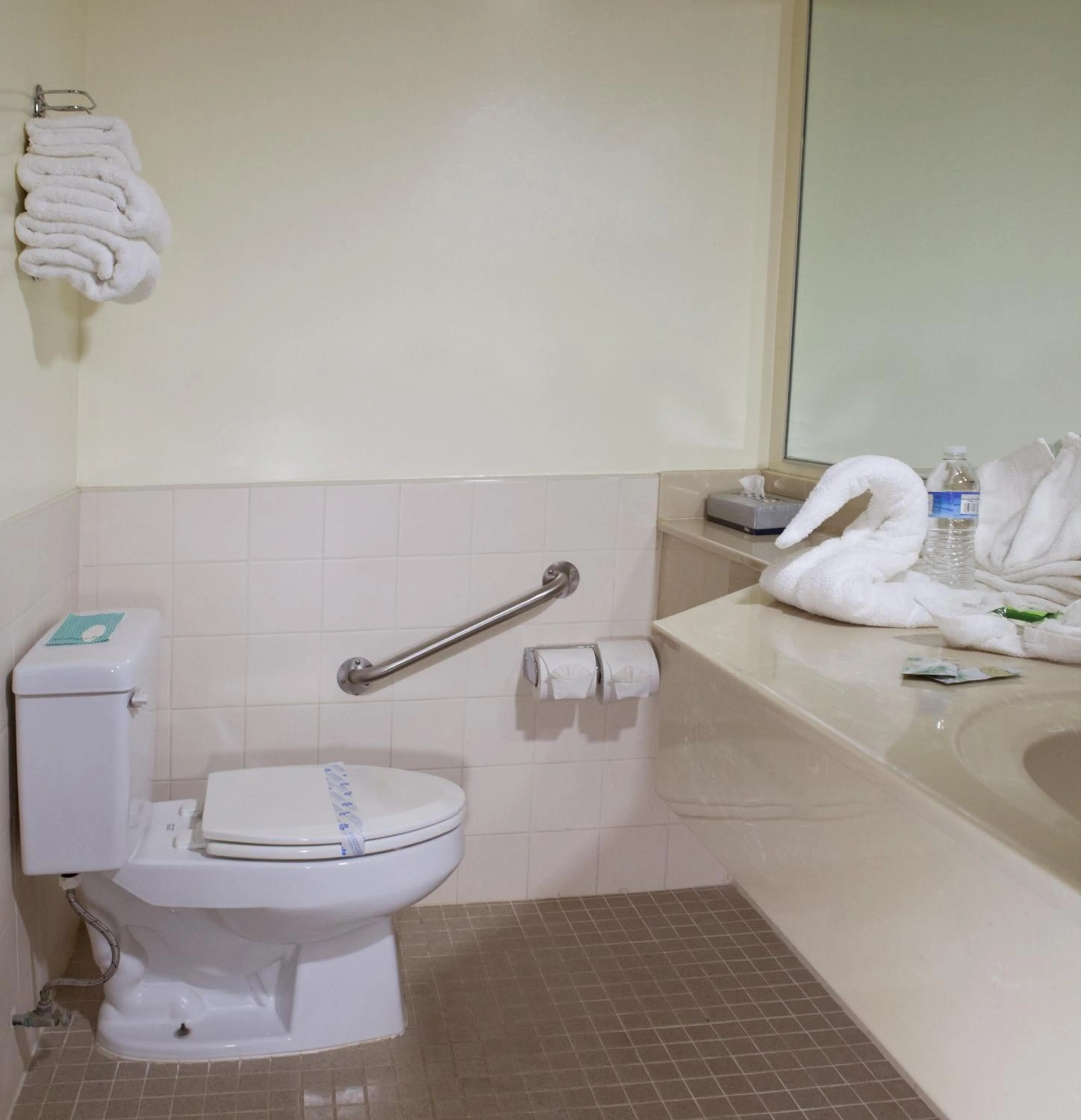 Bathroom in La Villa De San Quintin
