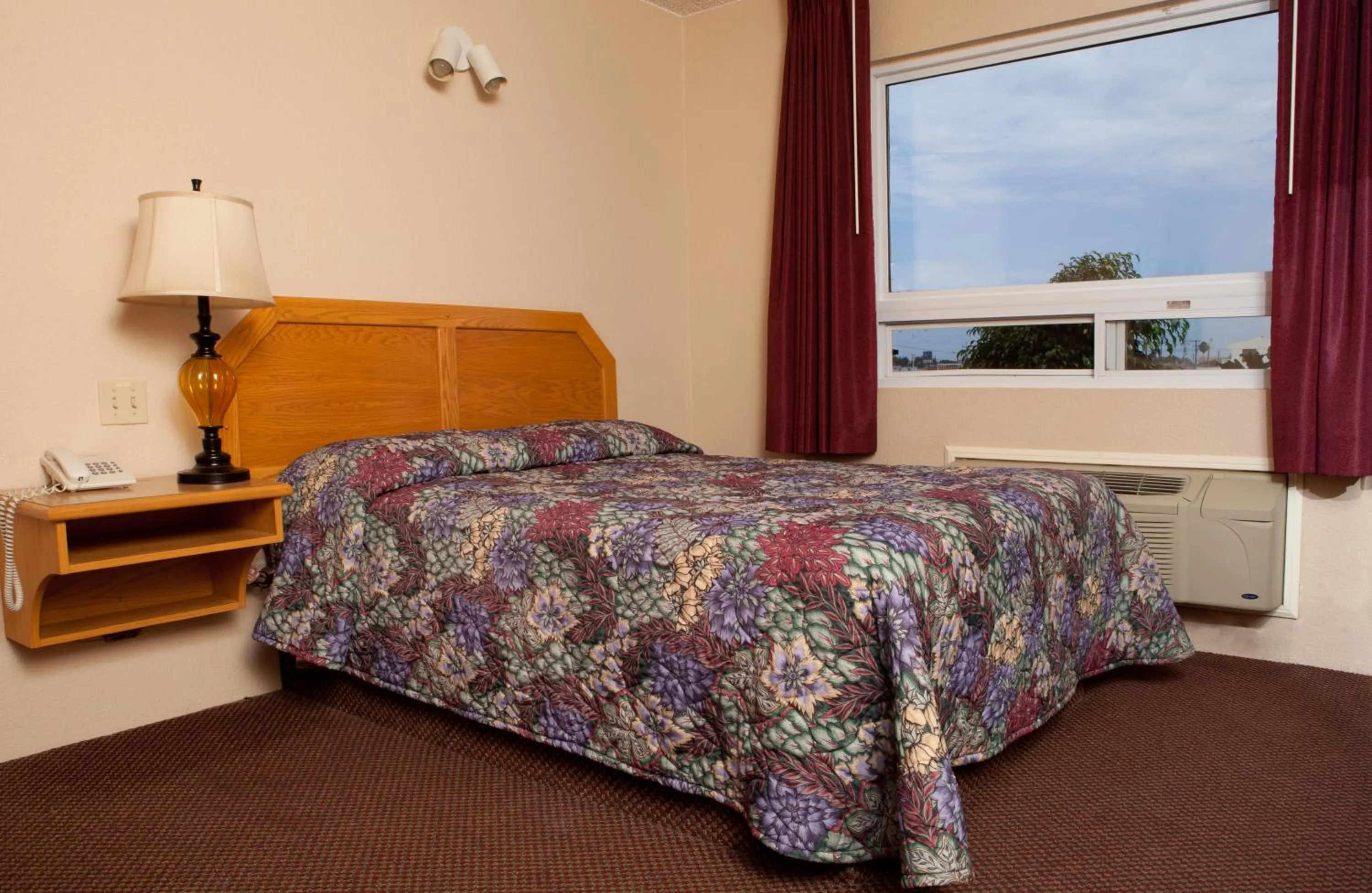 Bedroom, Bed in La Villa De San Quintin