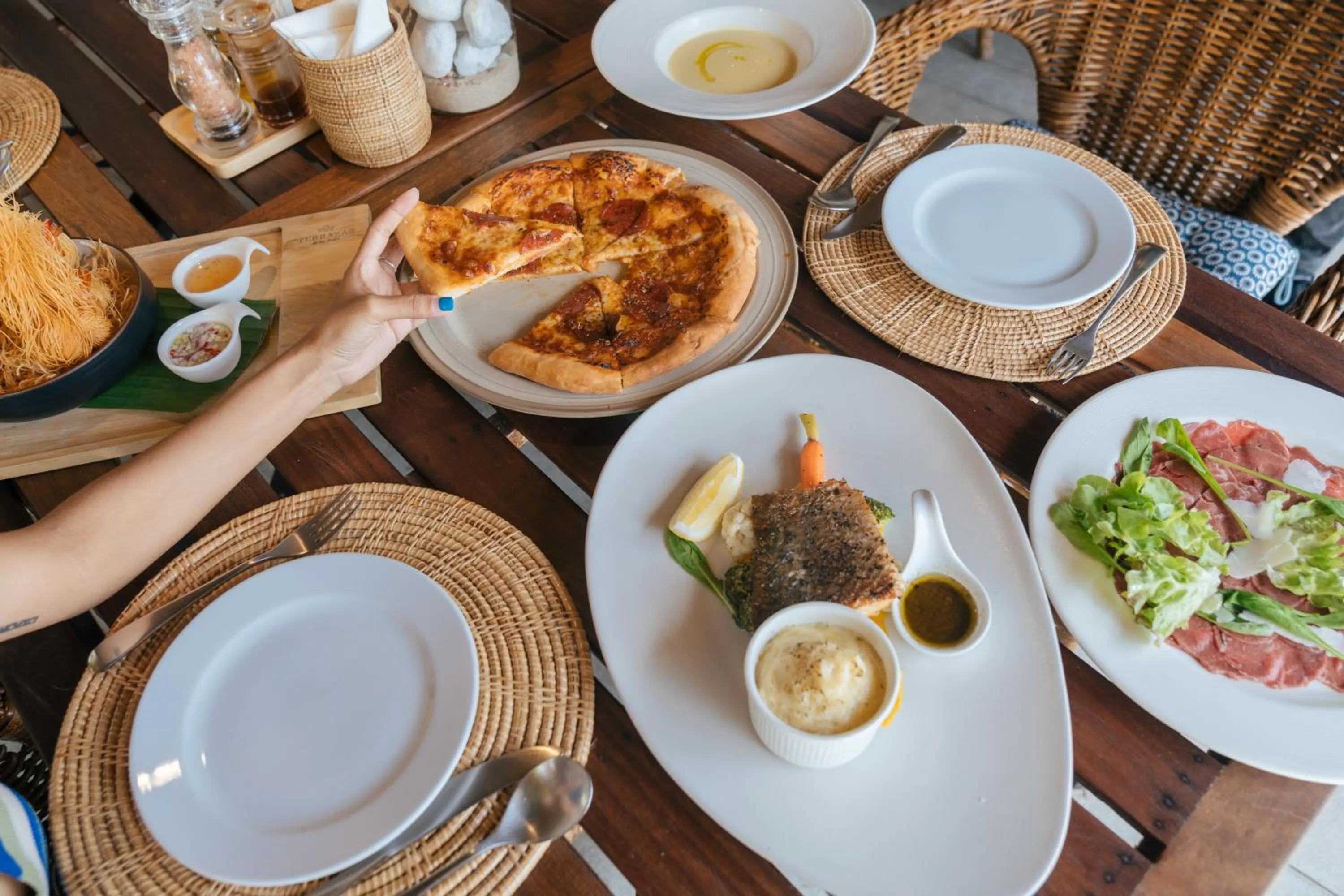 Restaurant/places to eat in Arinara Beach Resort Phuket - SHA Extra Plus