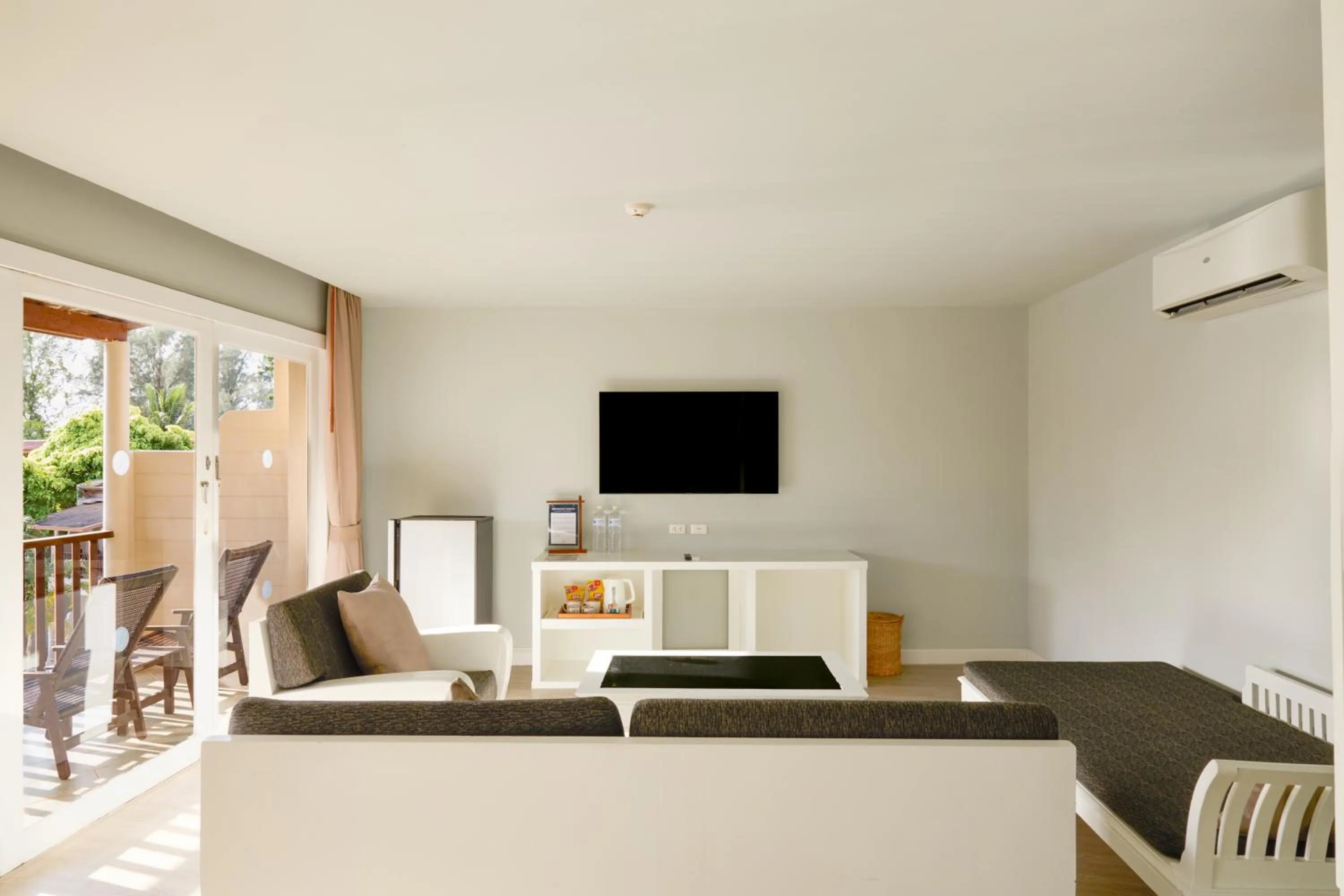 TV and multimedia in Arinara Beach Resort Phuket - SHA Extra Plus