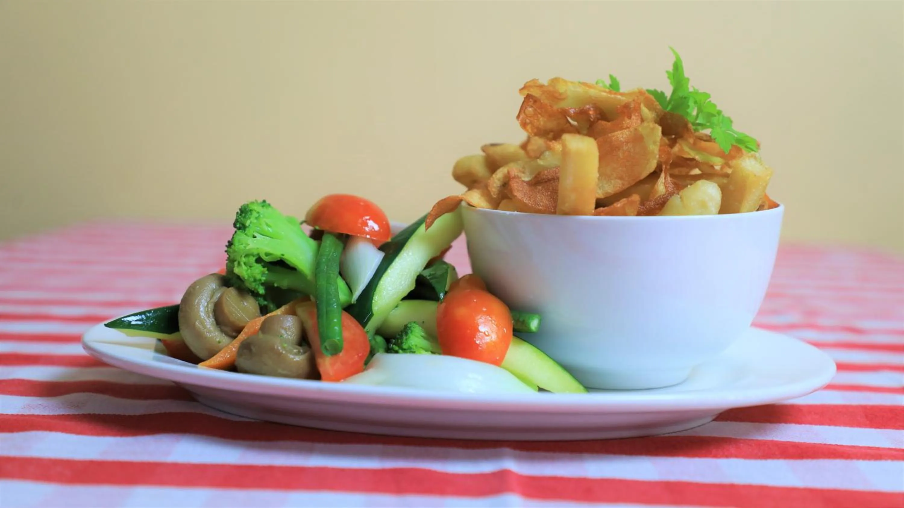 Food close-up in Huon Gulf Hotel