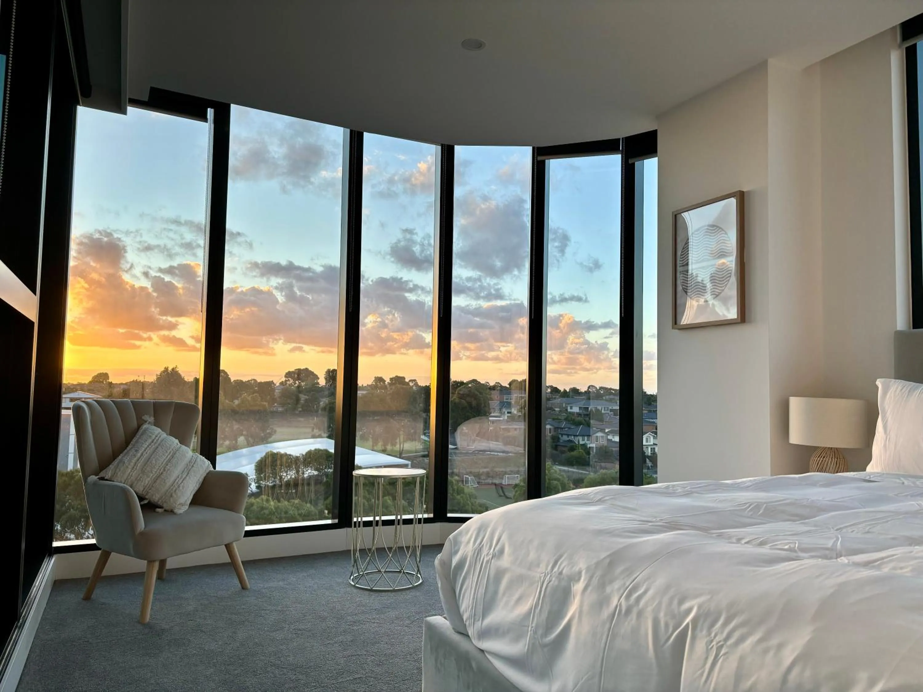 Bed in Skygarden Luxury Condo