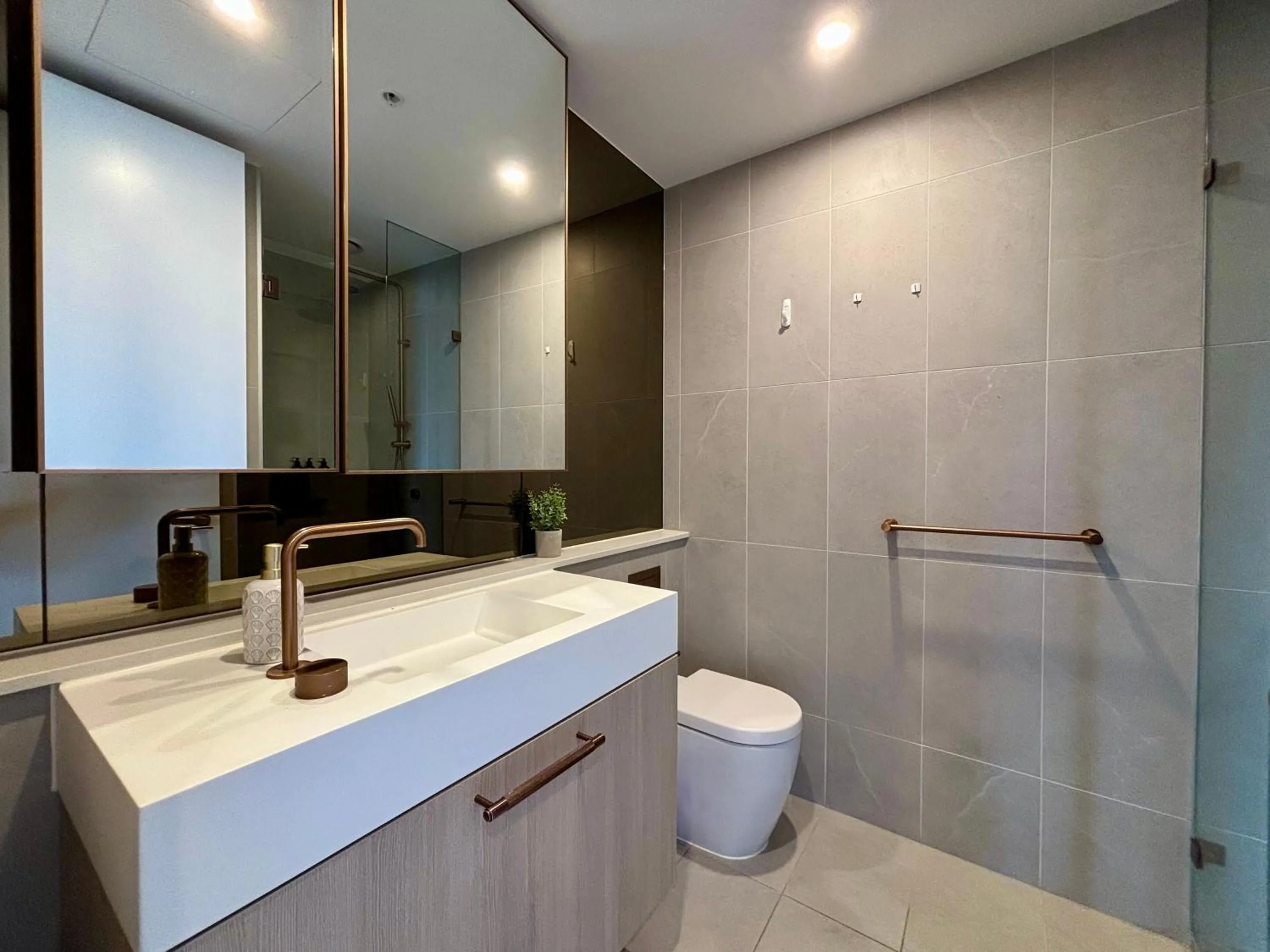 Toilet in Skygarden Luxury Condo