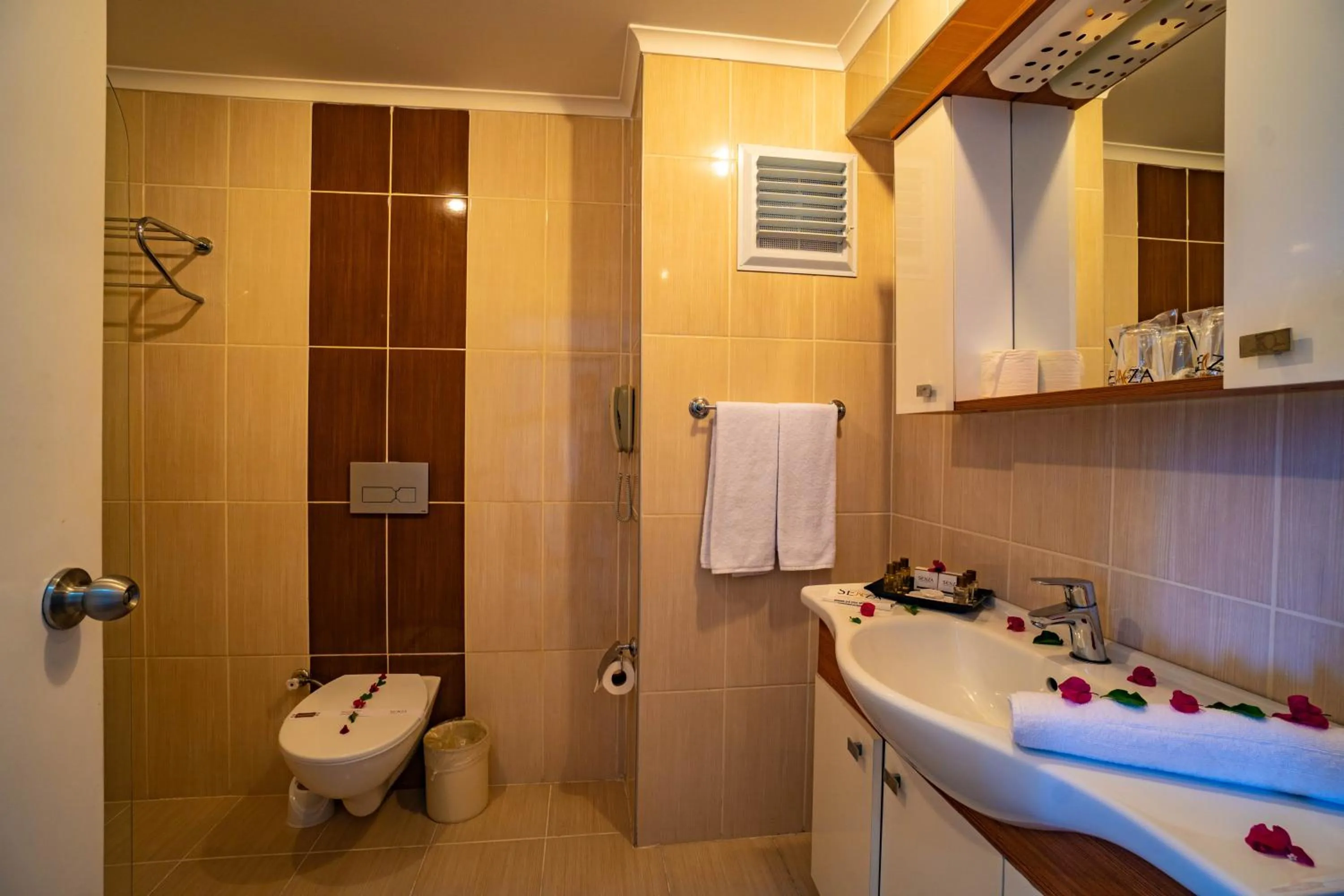 Bathroom in Senza Garden Holiday Club - Ultra All Inclusive