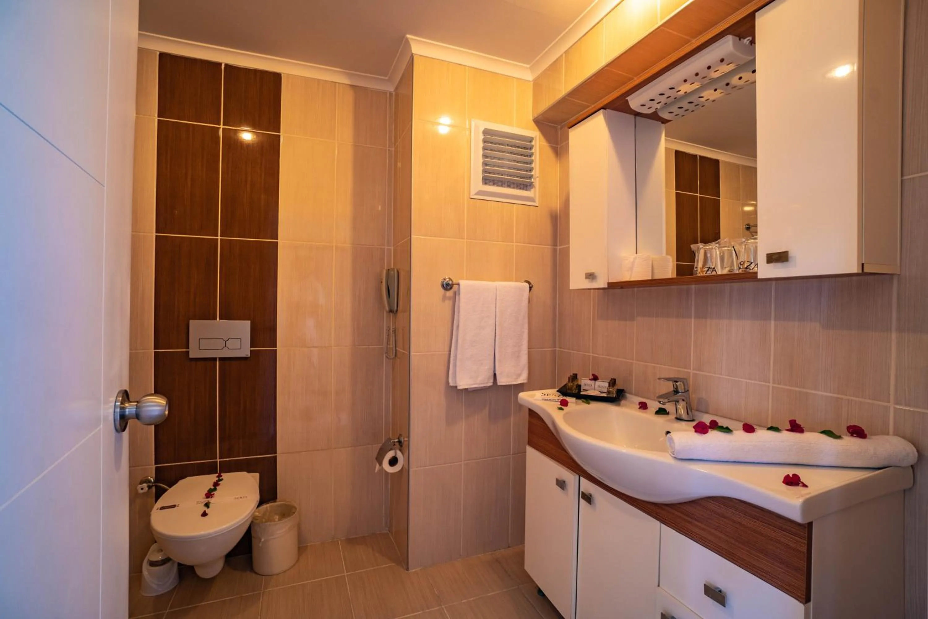 Bathroom in Senza Garden Holiday Club - Ultra All Inclusive