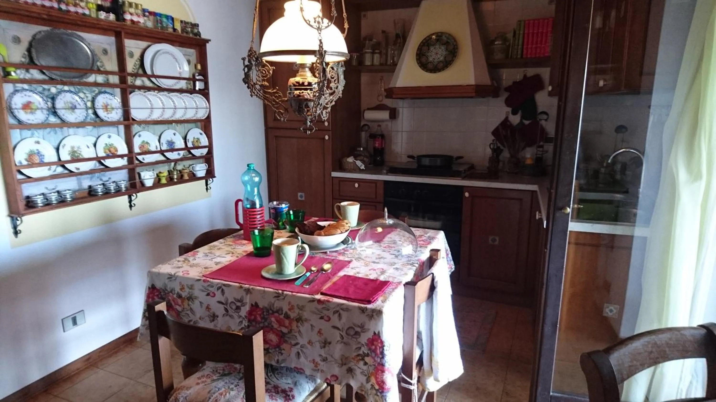 Food and drinks in B&B da Paolo con vista Lago di Garda