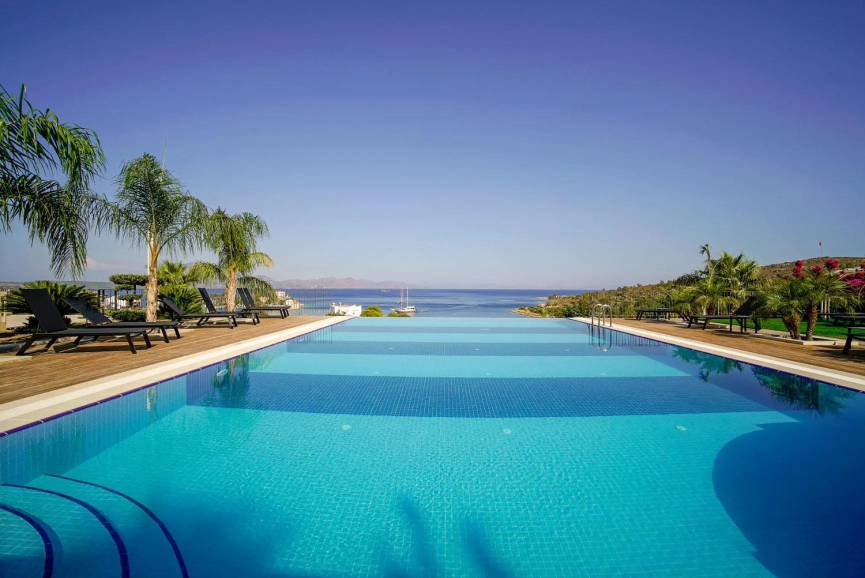 Pool view in Cape Krio Boutique Hotel & SPA - Over 9 years old Adult Only