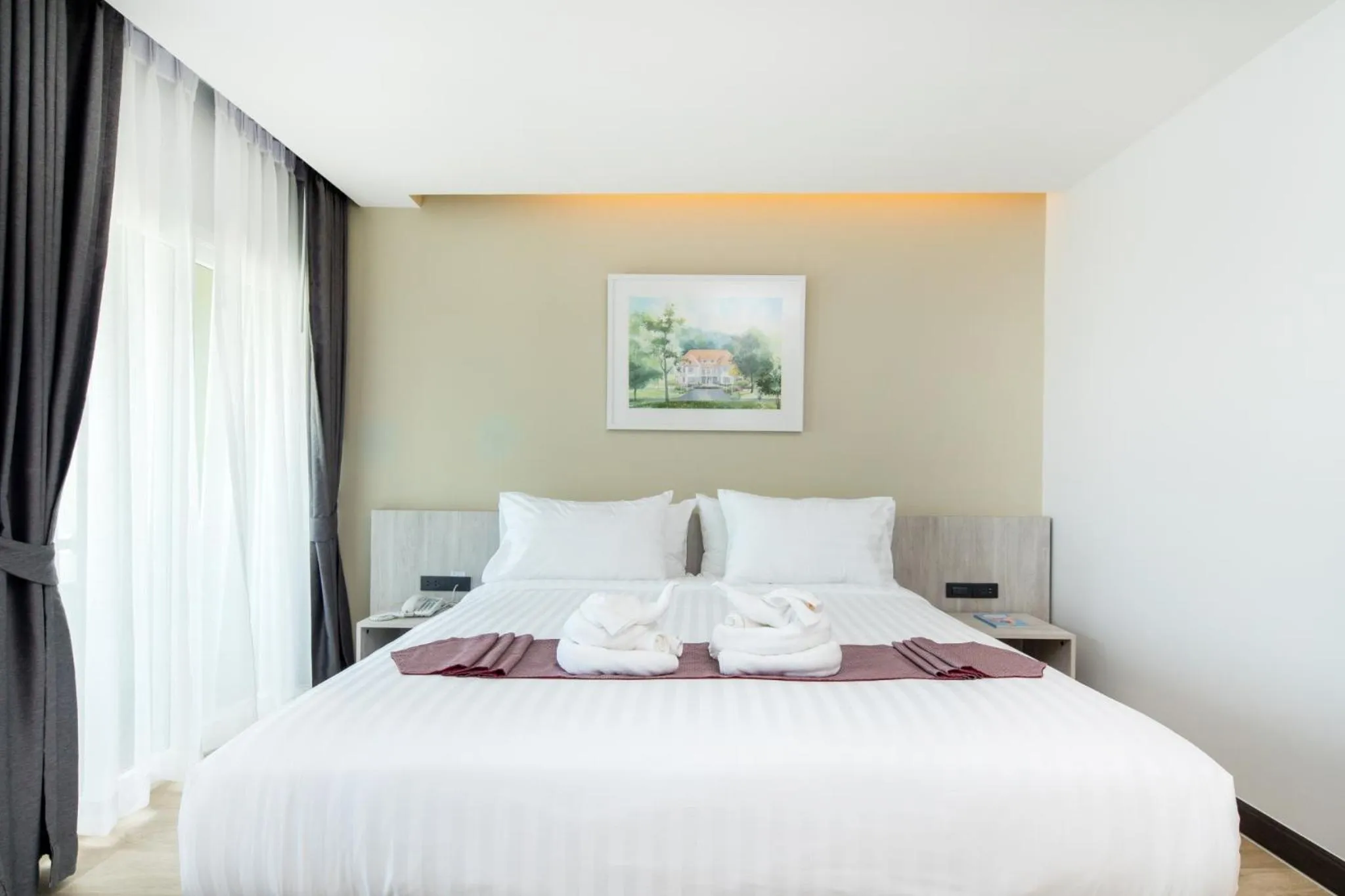 Bed in Benjaphorn Grandview Hotel