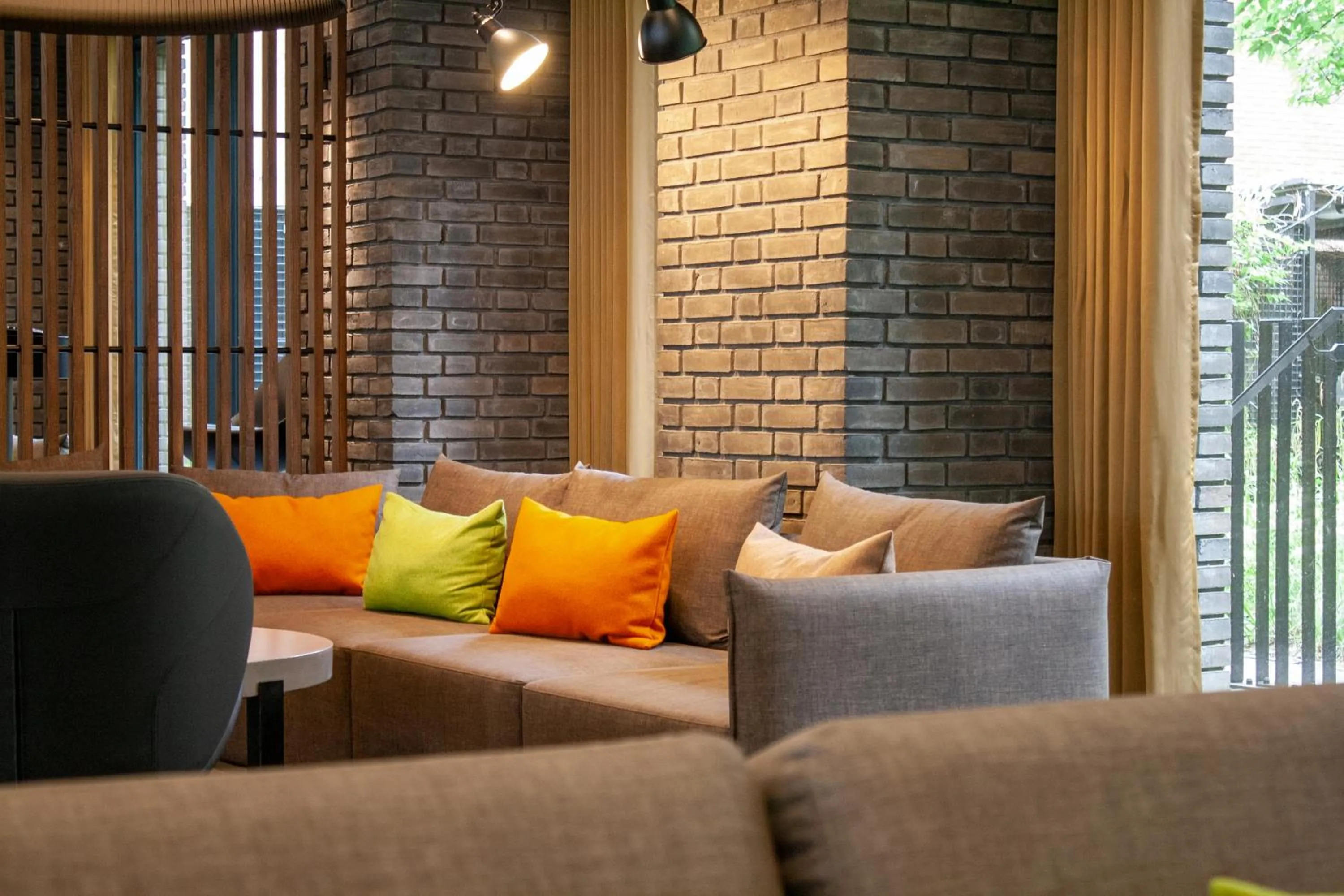 Communal lounge/ TV room in Wakeup Copenhagen - Borgergade