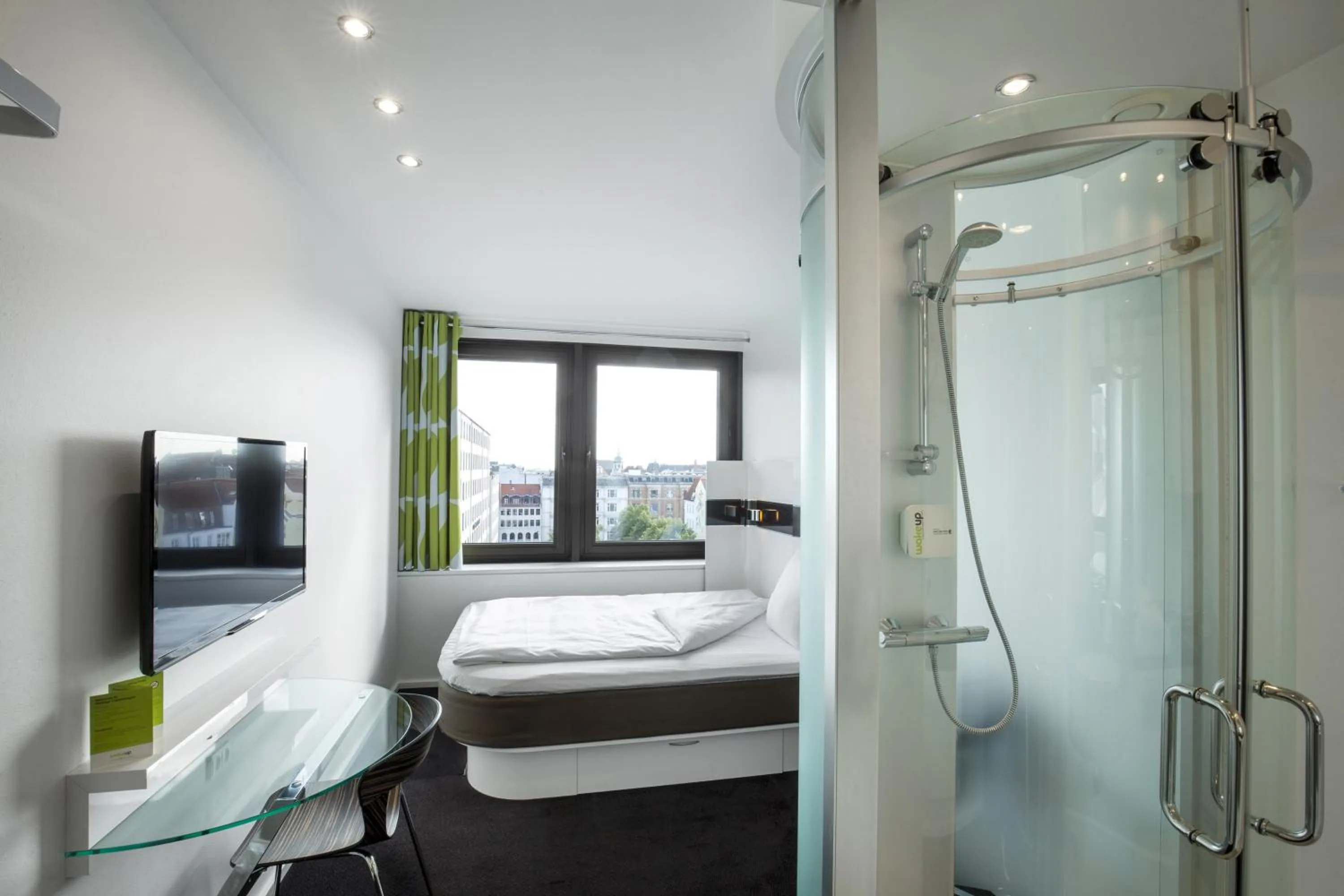 Bathroom, Bed in Wakeup Copenhagen - Borgergade