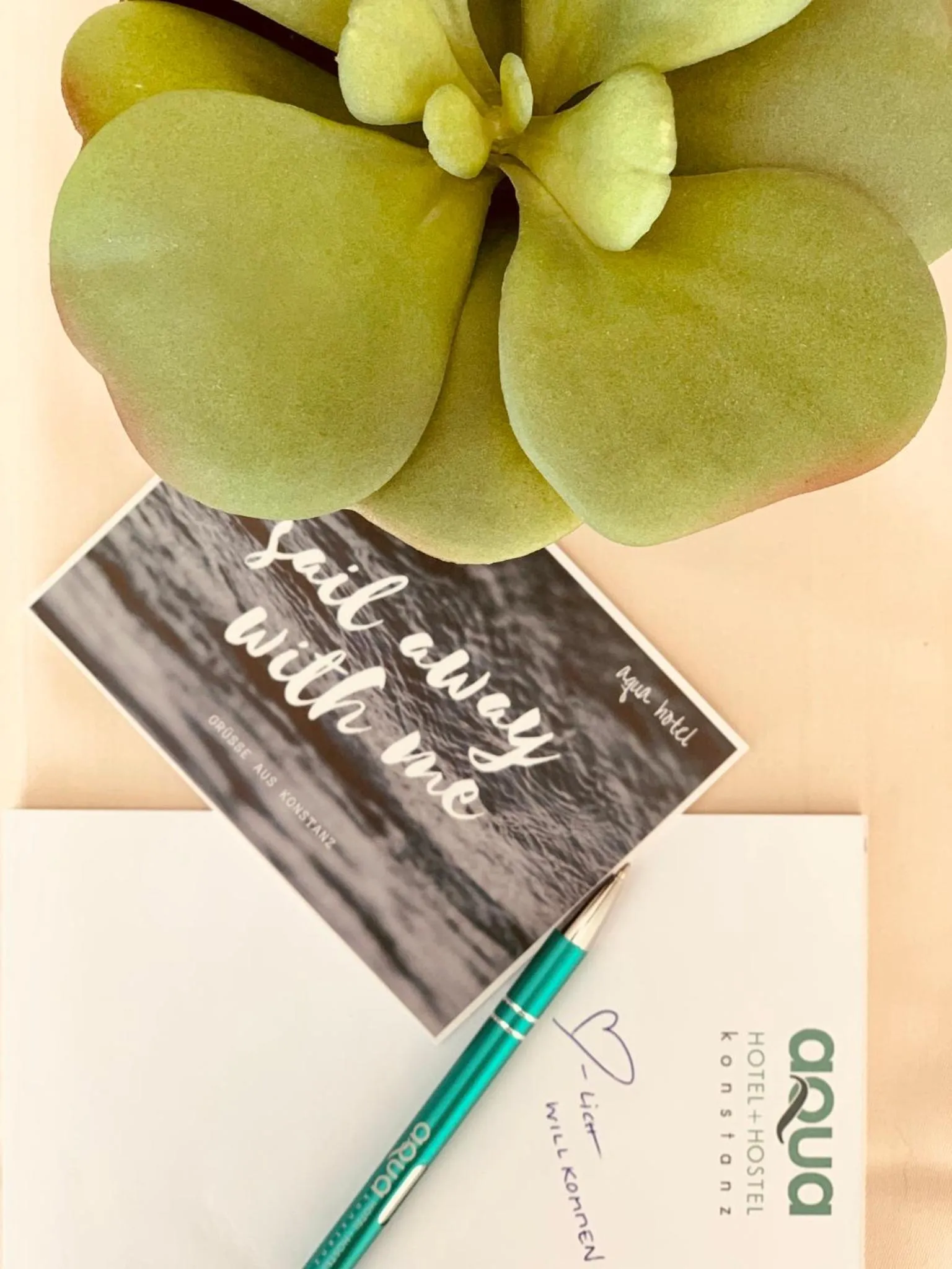 Decorative detail in Aqua Hotel