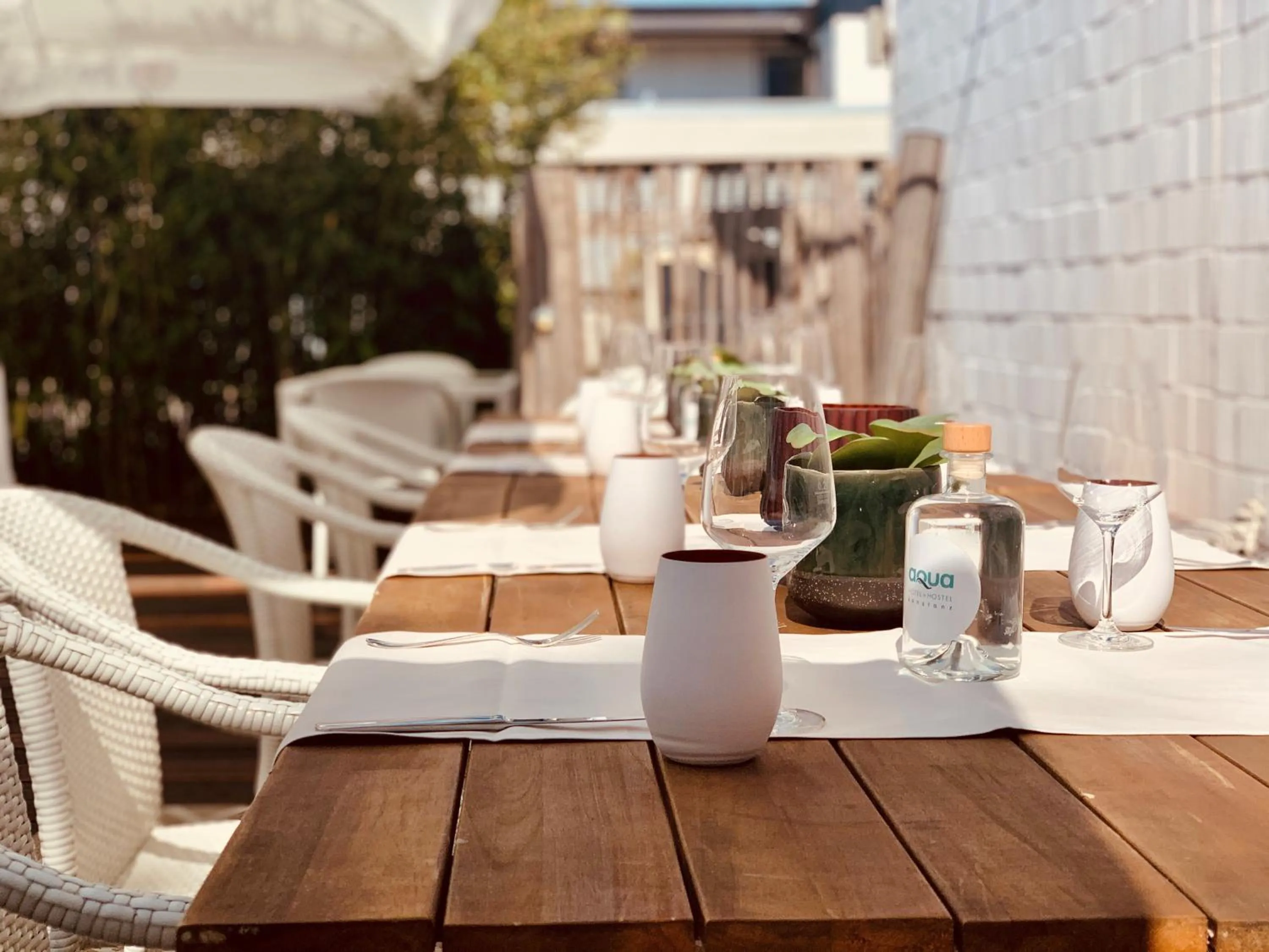 Food and drinks in Aqua Hotel