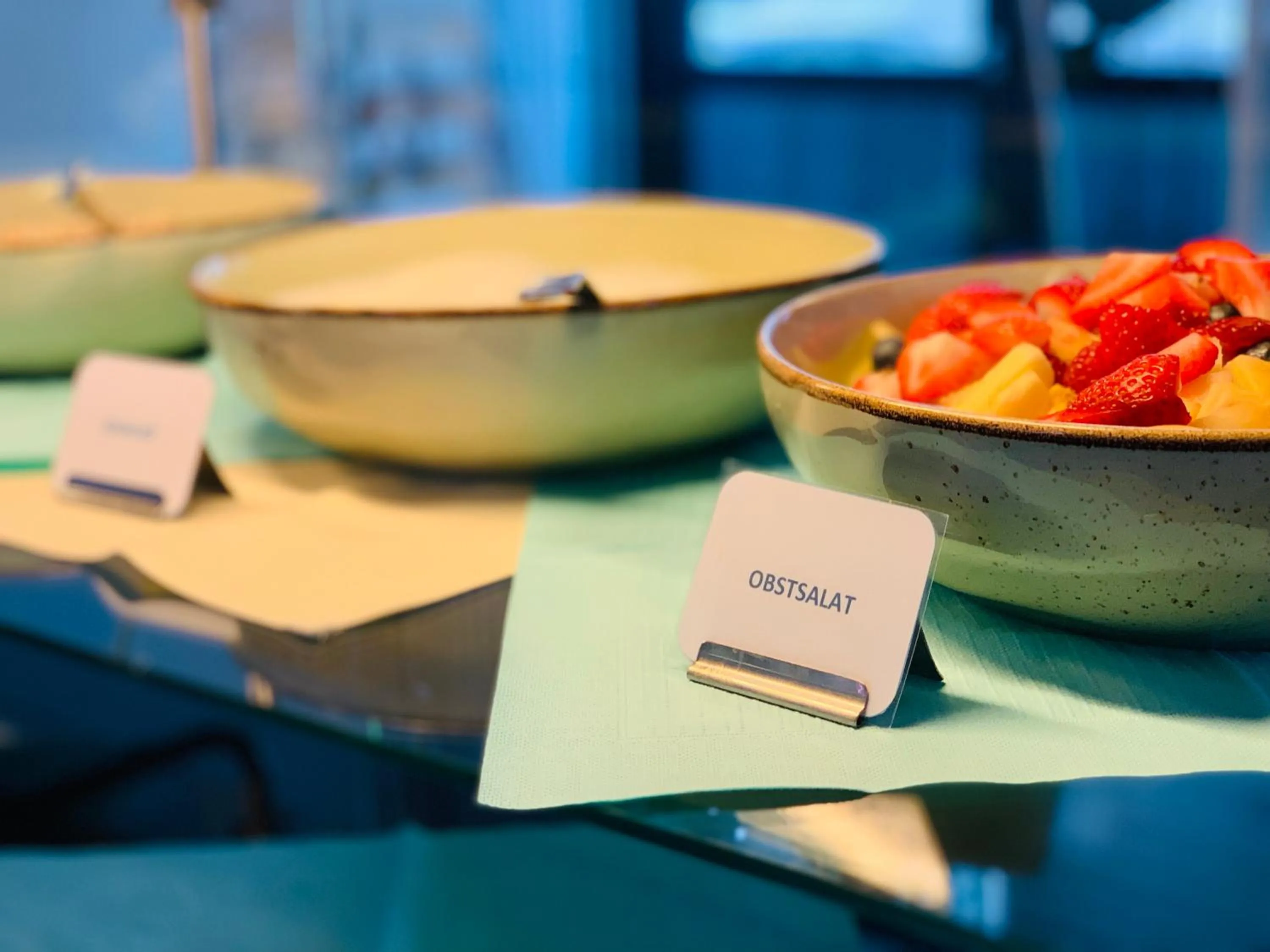 Food and drinks in Aqua Hotel