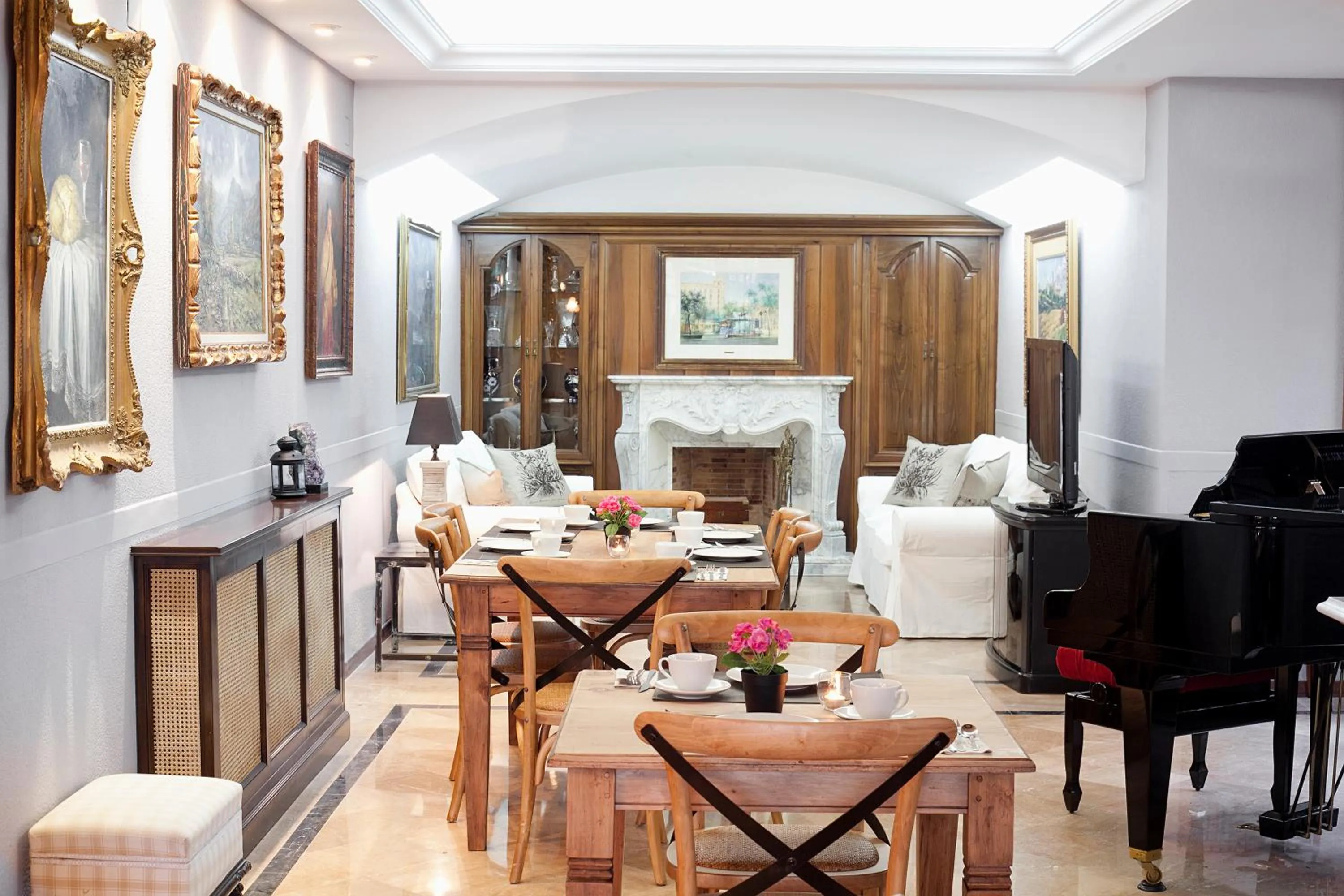 Communal lounge/ TV room in Can Borrell