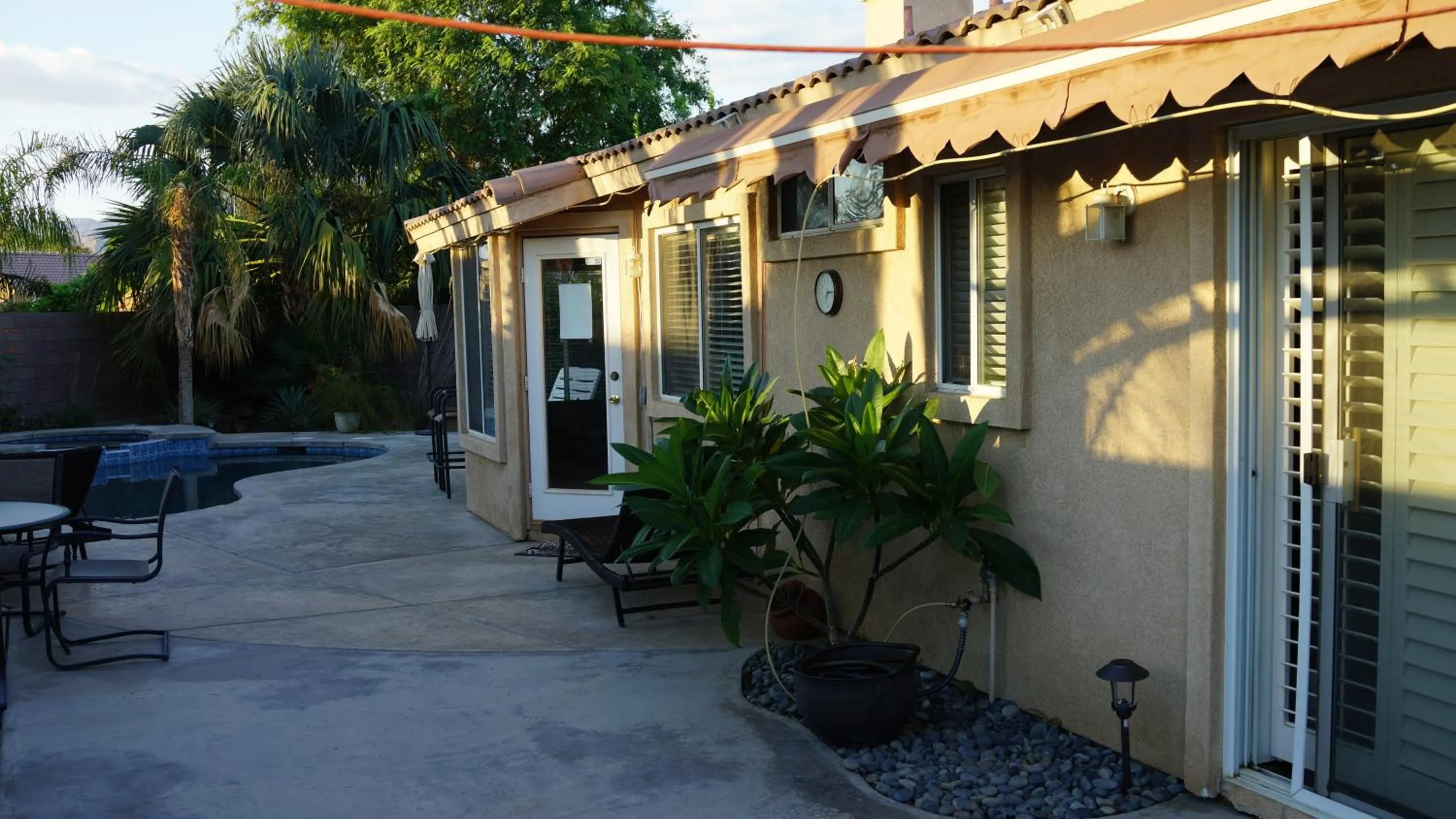 Patio in 3 bedroom house with Private Pool, Spa&Golf Course!