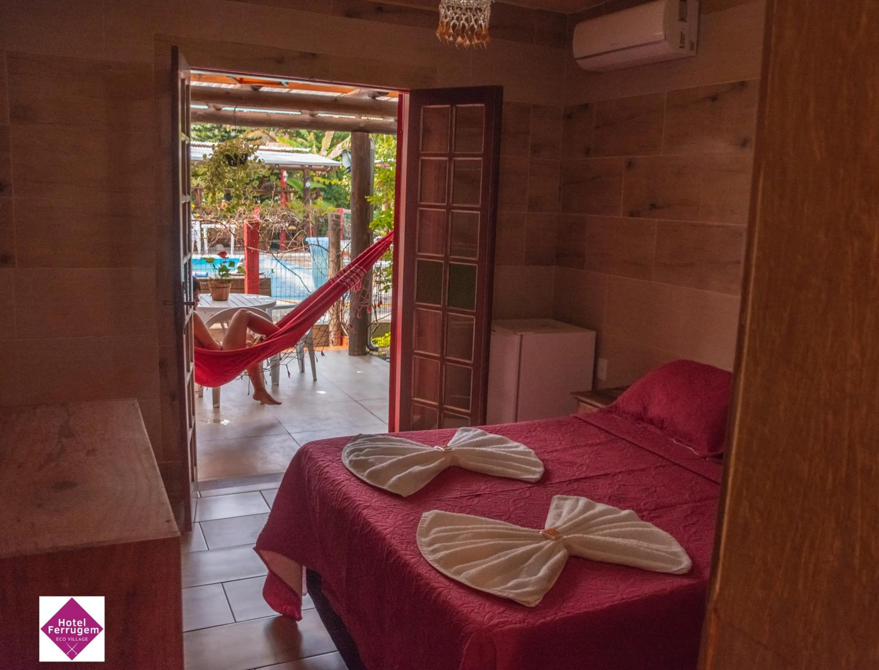 View (from property/room), Bed in Hotel Ferrugem Eco Village