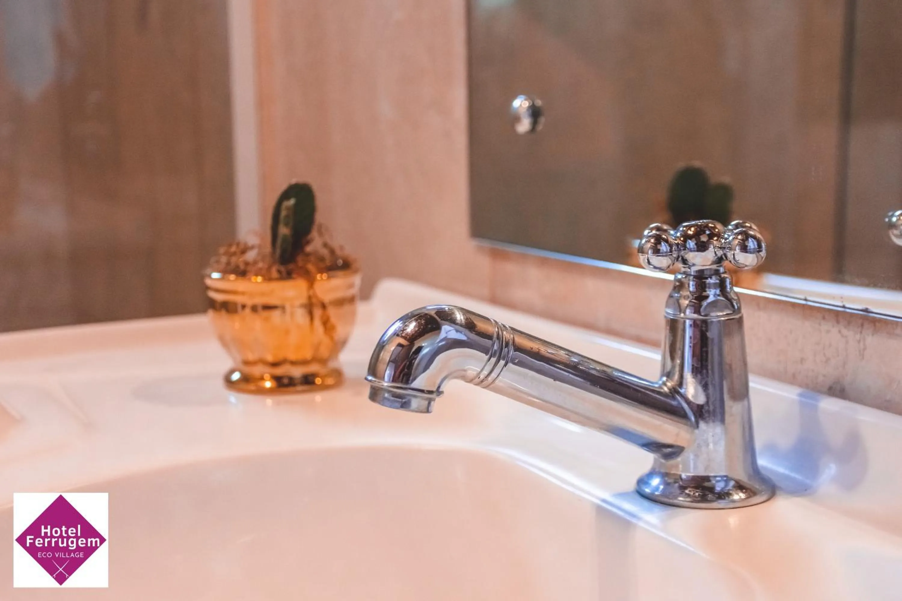Bathroom in Hotel Ferrugem Eco Village
