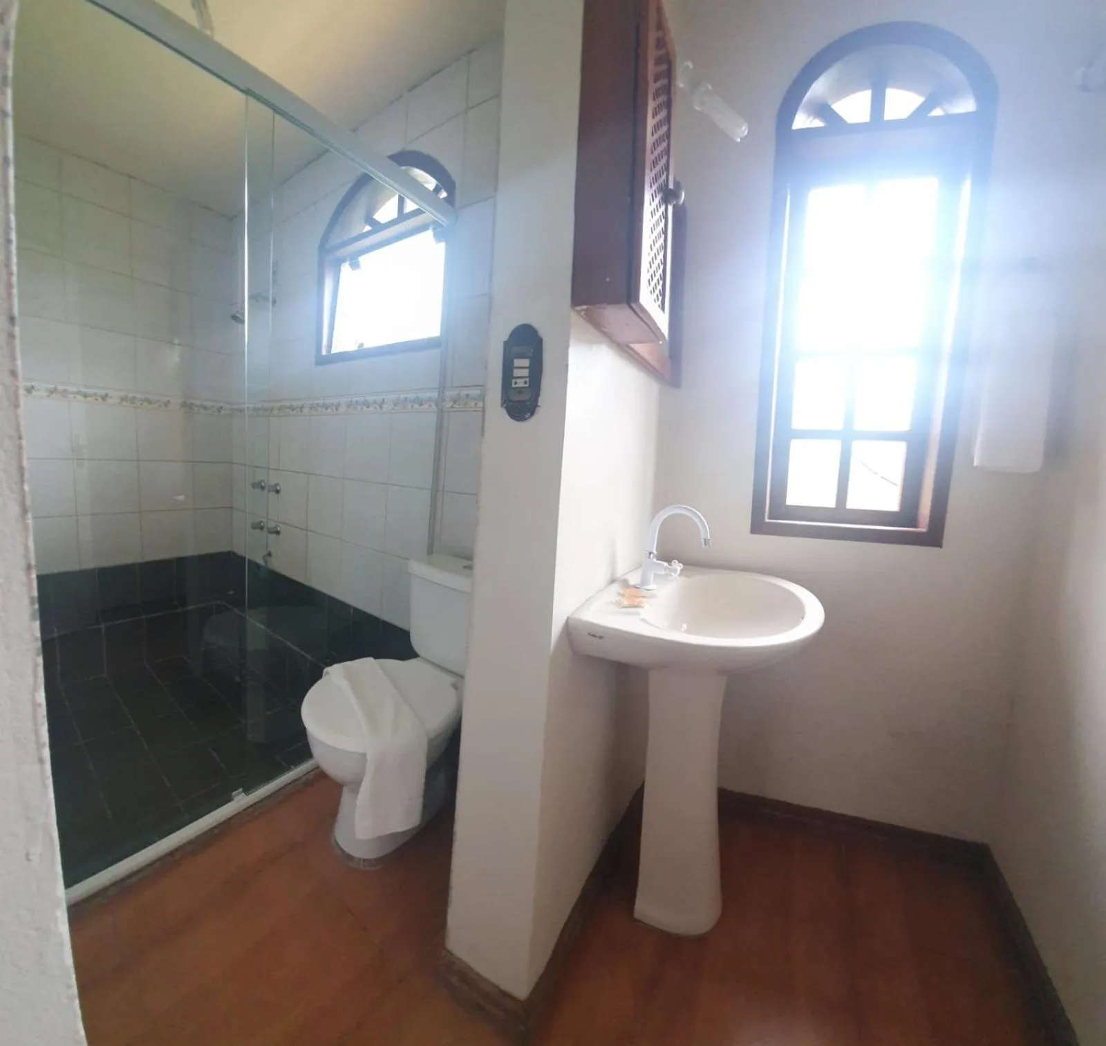 Bathroom in Hotel Ferrugem Eco Village