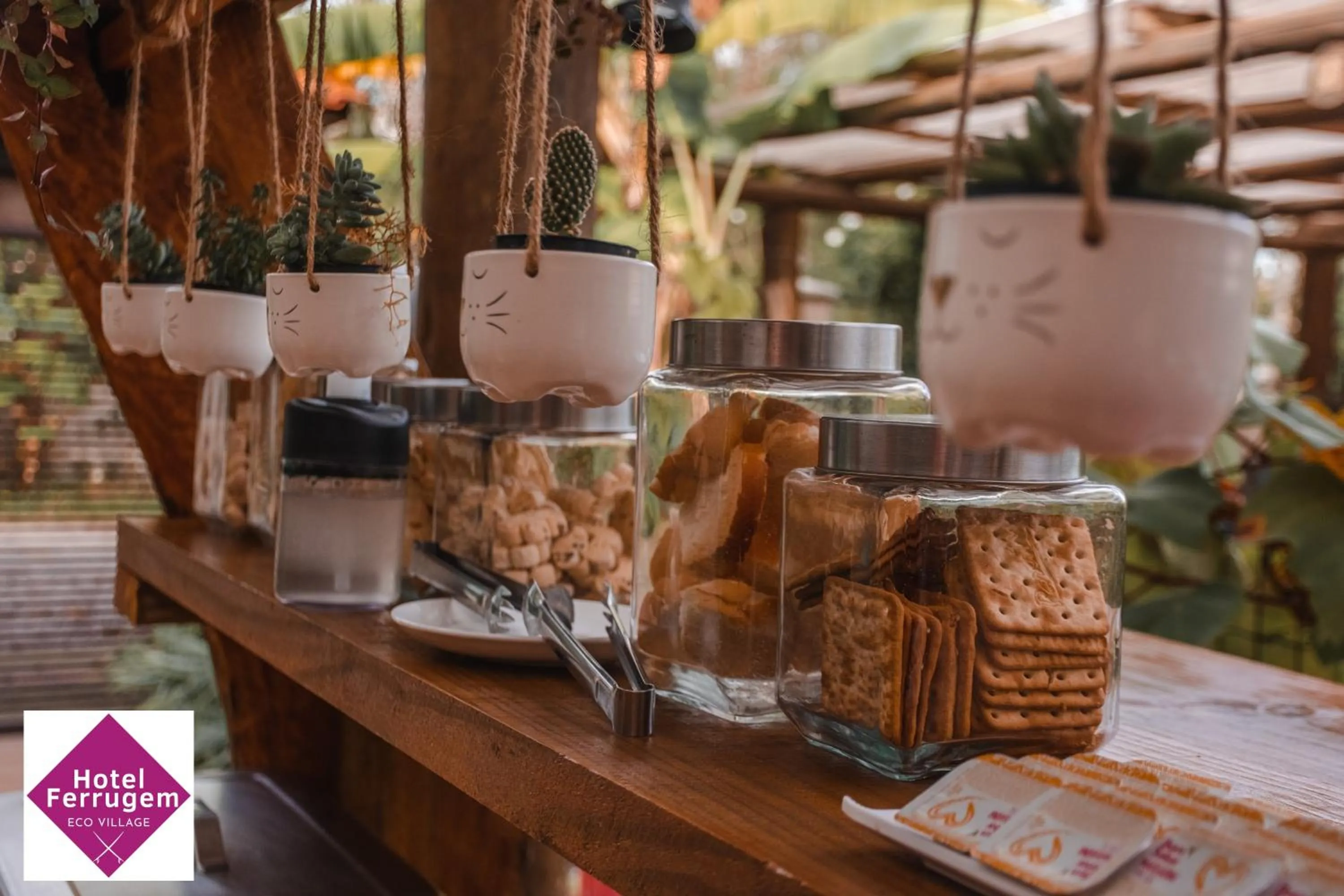 Breakfast in Hotel Ferrugem Eco Village