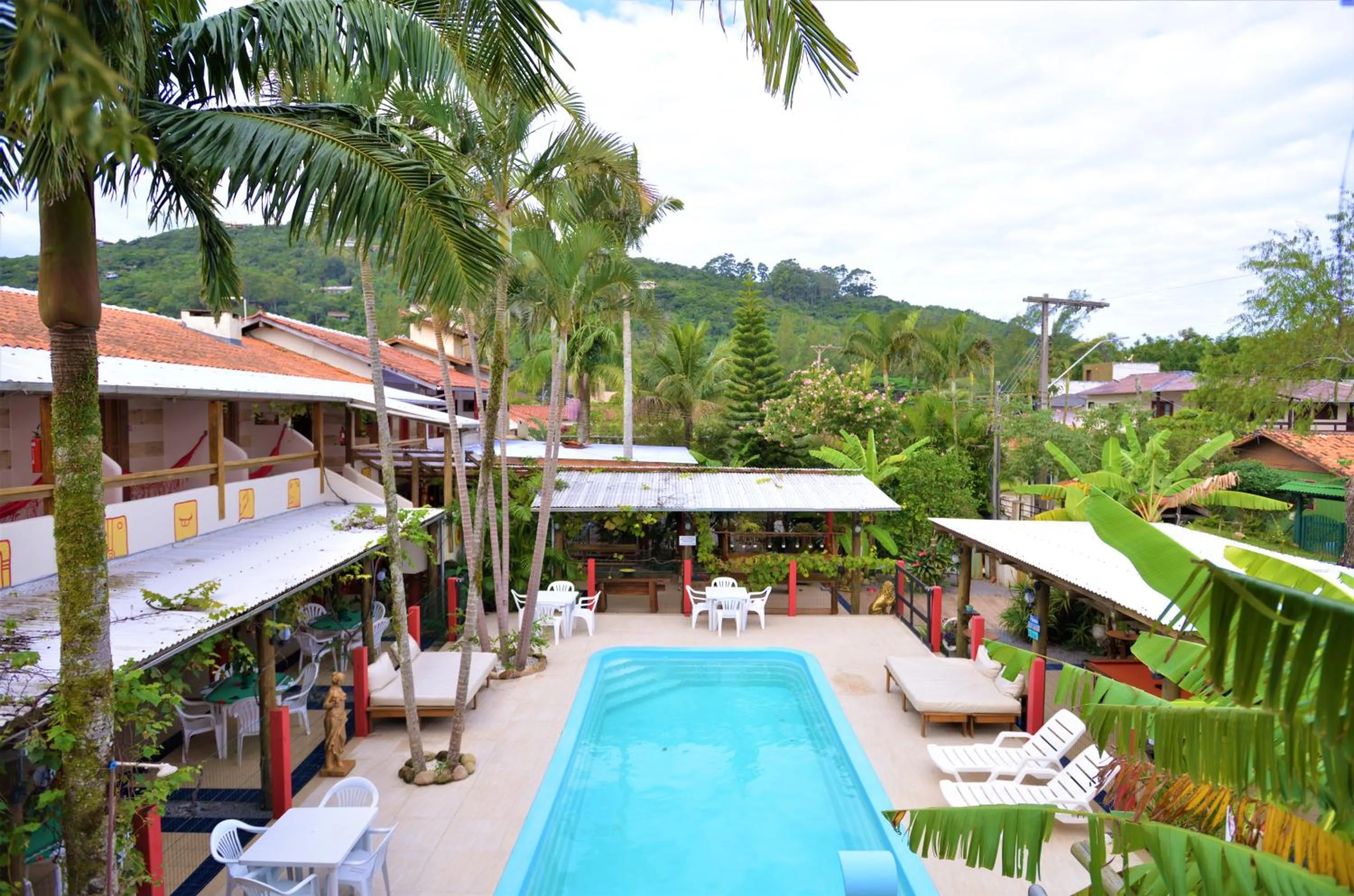 Pool view in Hotel Ferrugem Eco Village