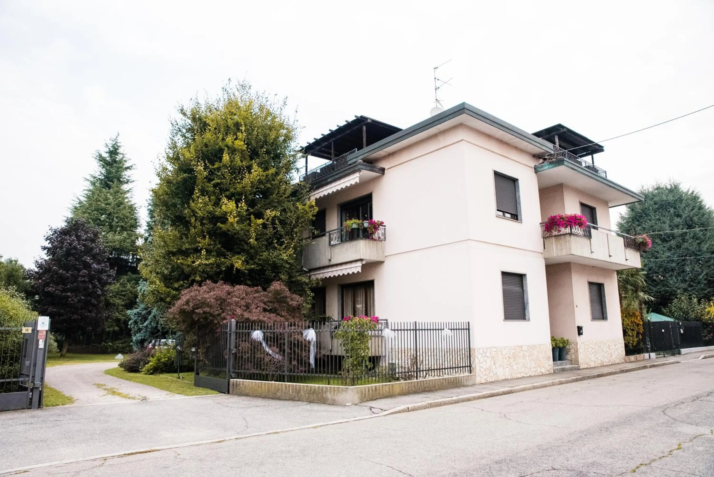 View (from property/room) in il nido della dani