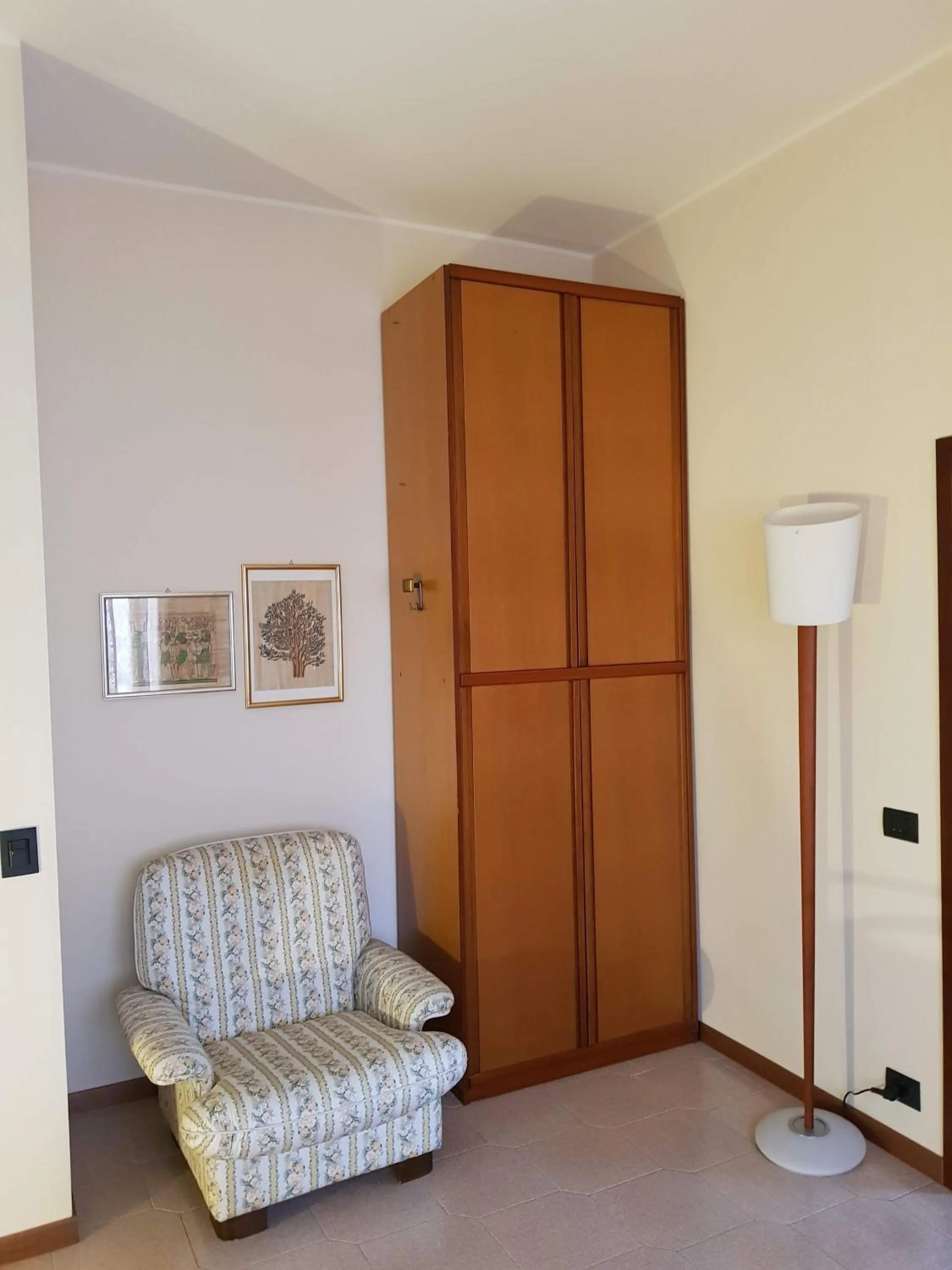 wardrobe in il nido della dani