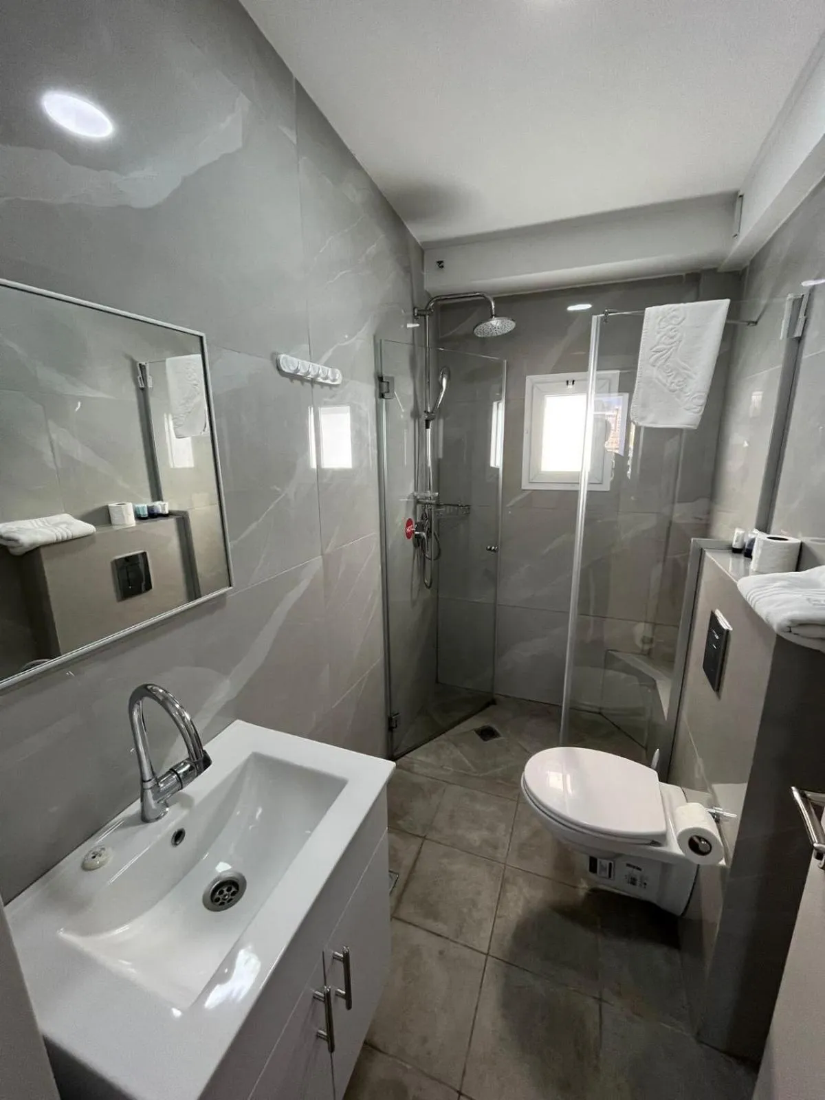 Bathroom in Domus Bat Galim Hotel