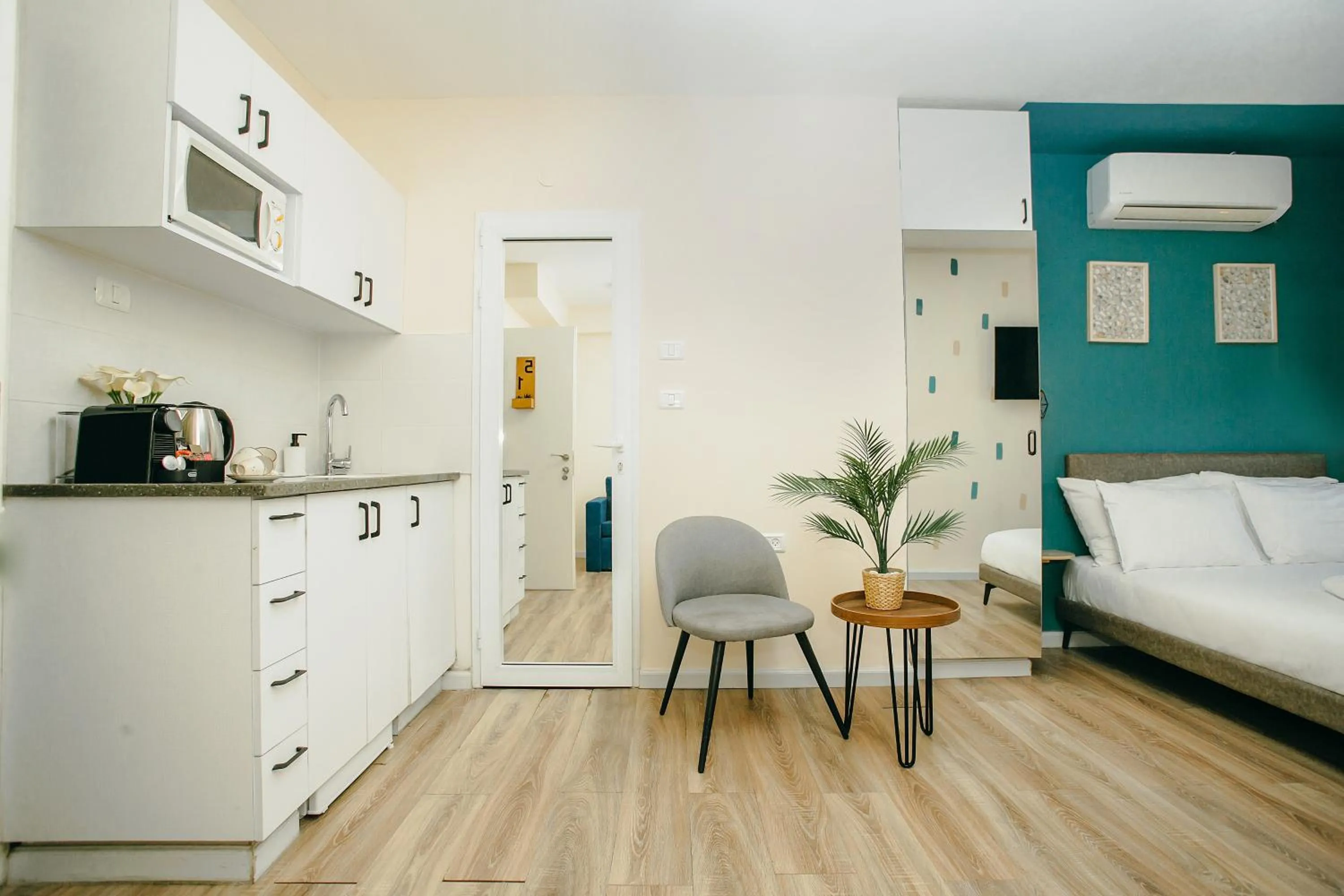 Bed in Domus Bat Galim Hotel