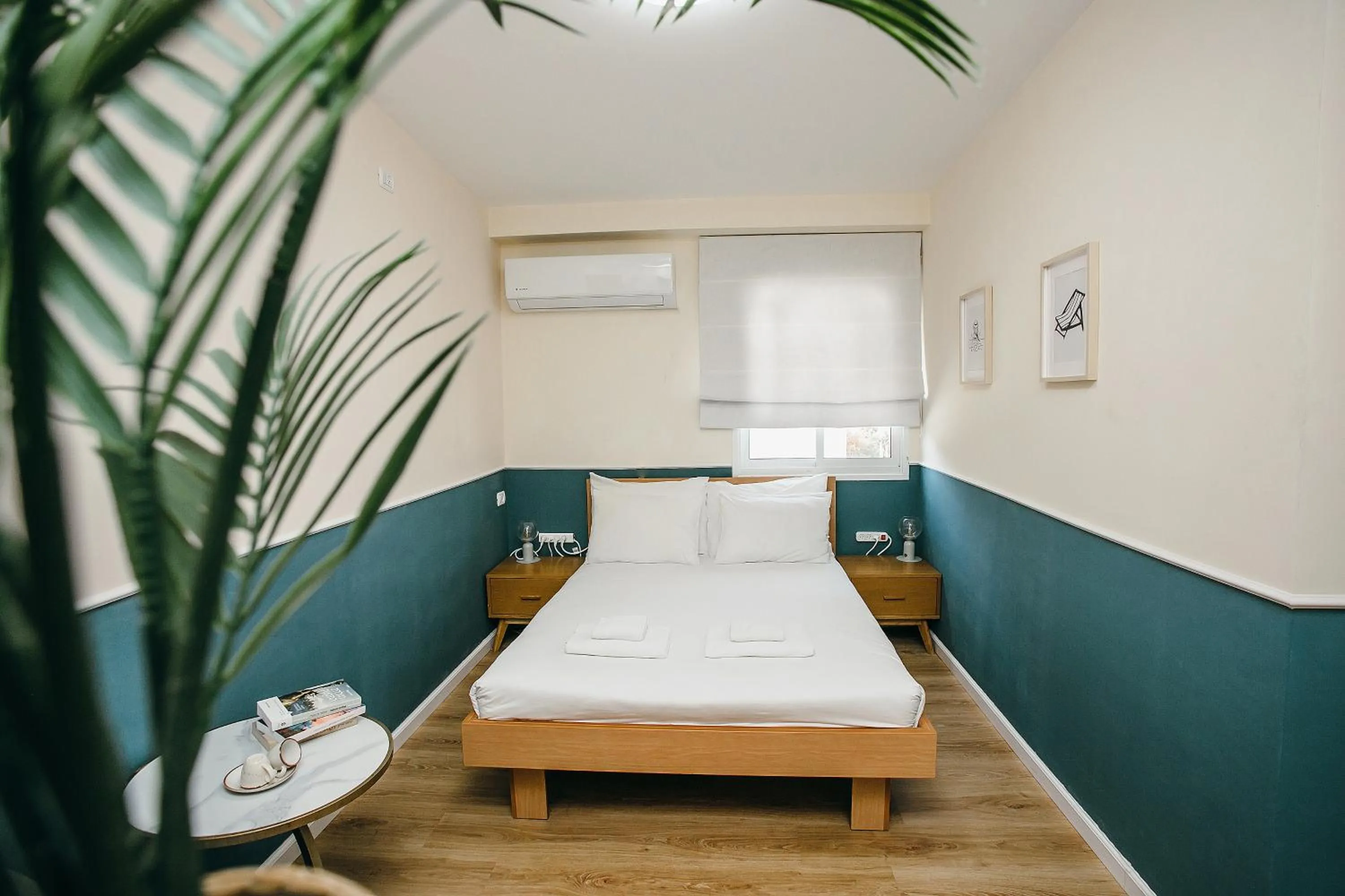 Bed in Domus Bat Galim Hotel