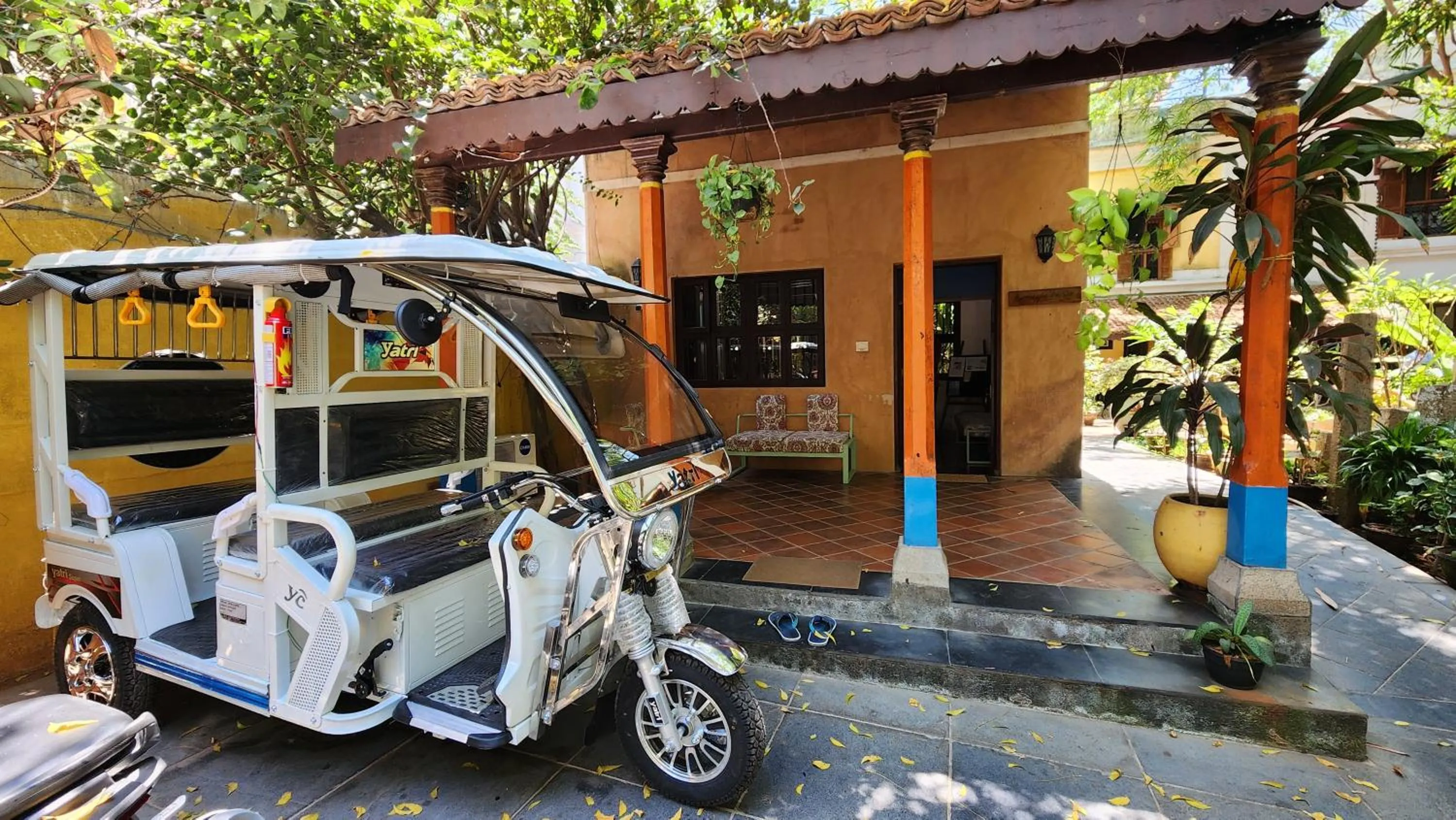 shuttle in Kariappa House