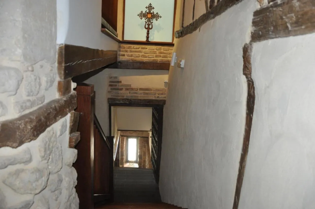 Other in Emebed Posada